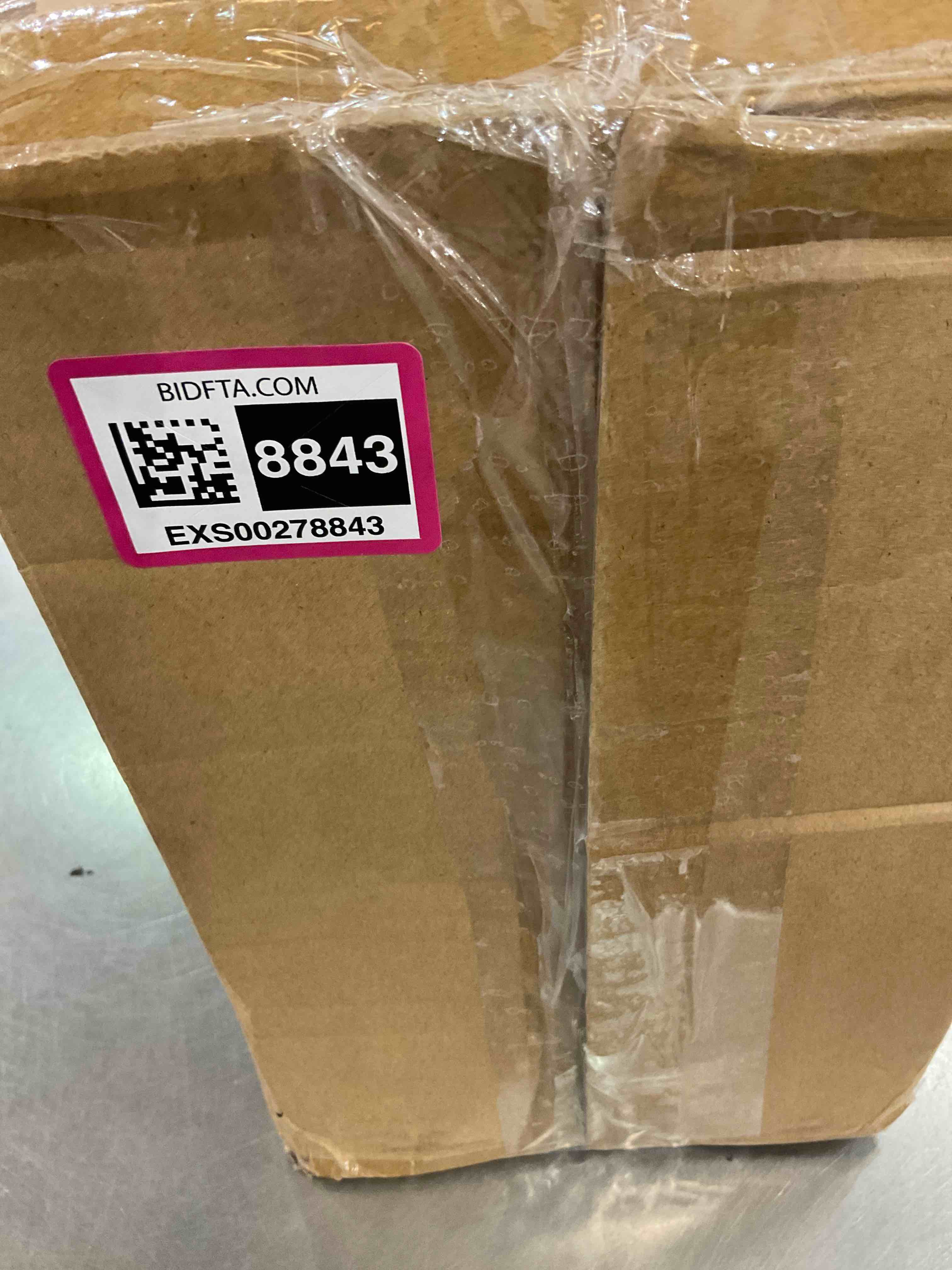 https://s3.amazonaws.com/lotting-images-prod/bidfta/EXS00278843_1685109432247.jpeg
