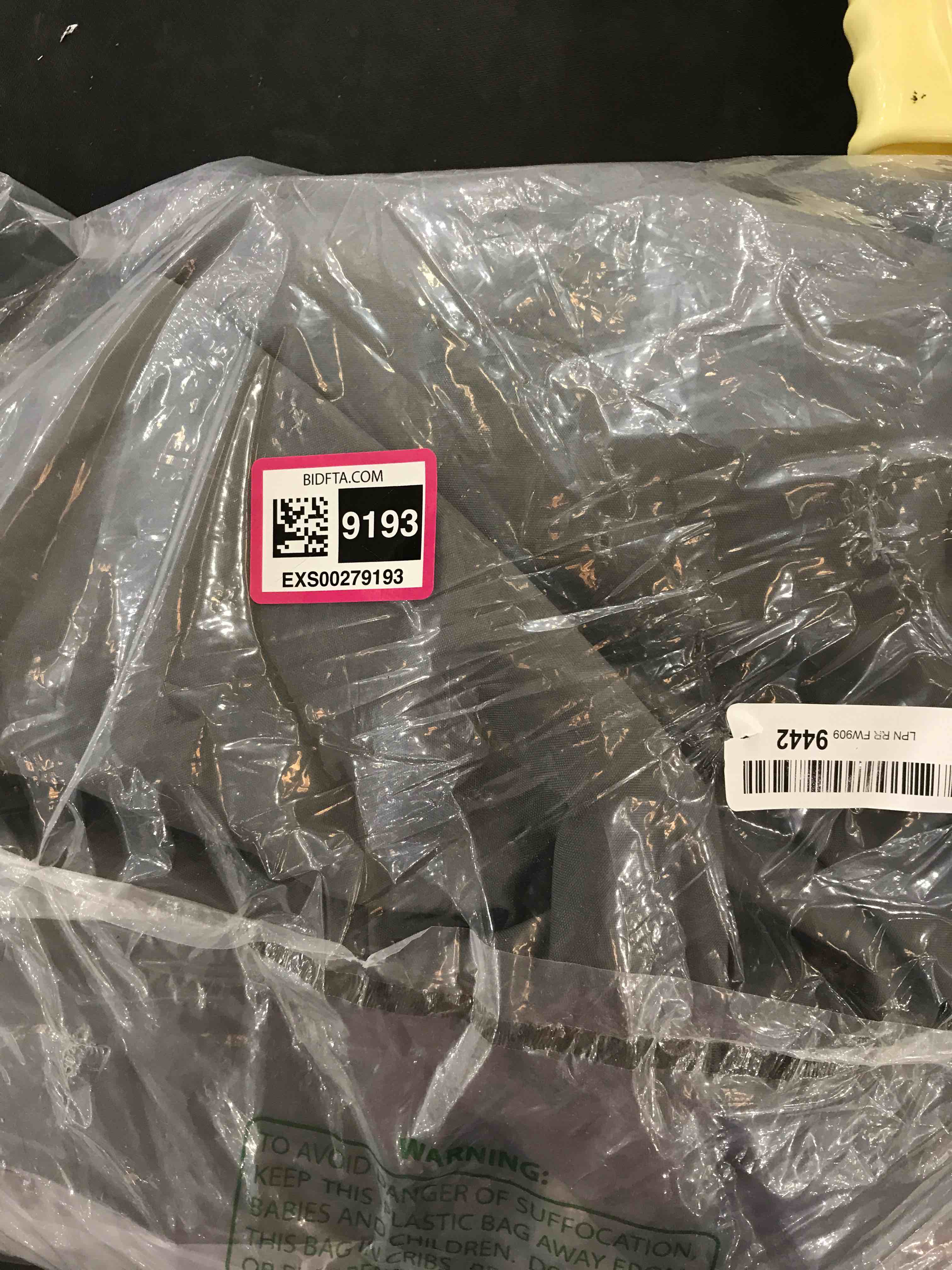 https://s3.amazonaws.com/lotting-images-prod/bidfta/EXS00279193_1686234950510.jpeg