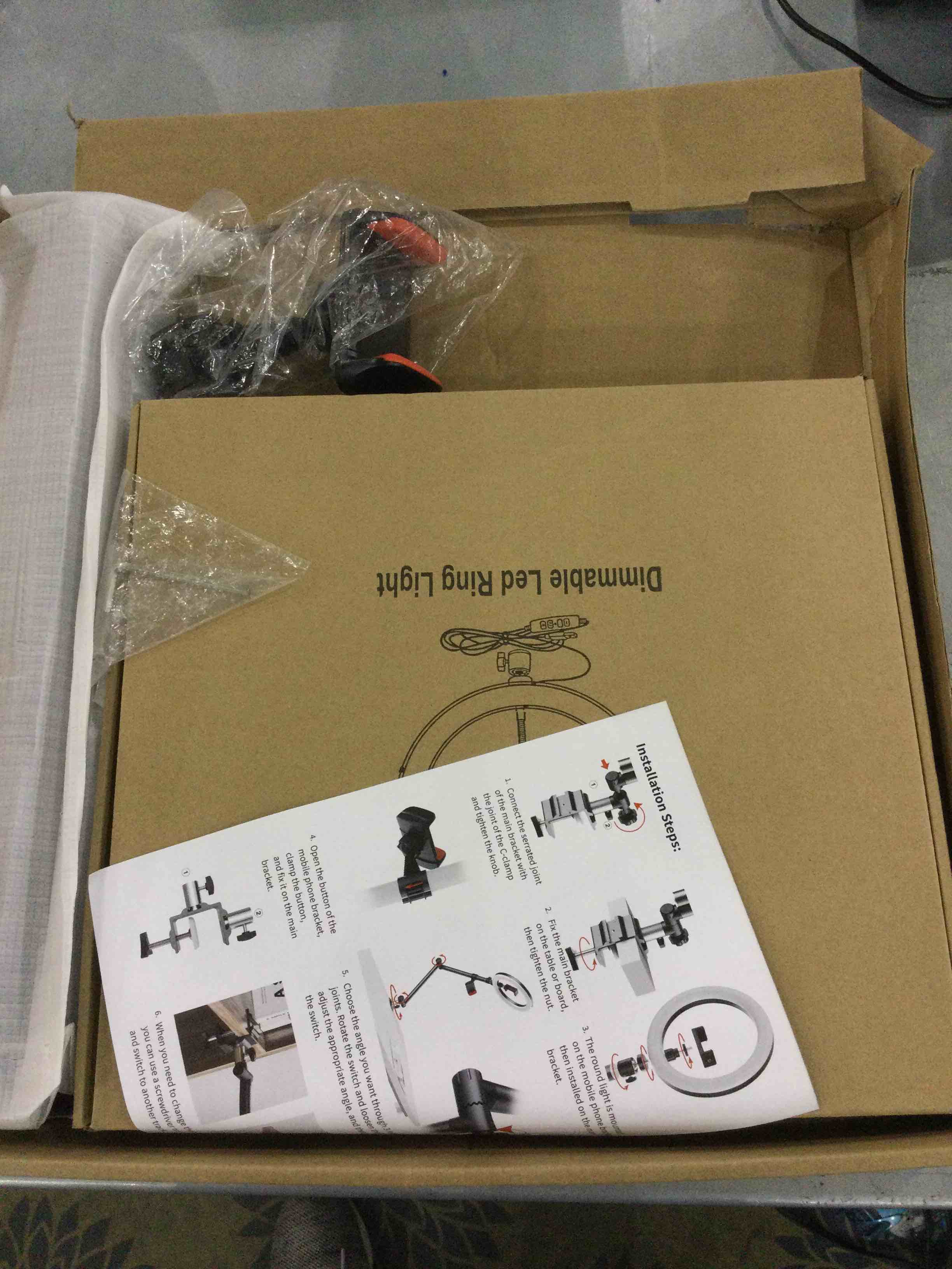 https://s3.amazonaws.com/lotting-images-prod/bidfta/EXS00279510_1684757571574.jpeg