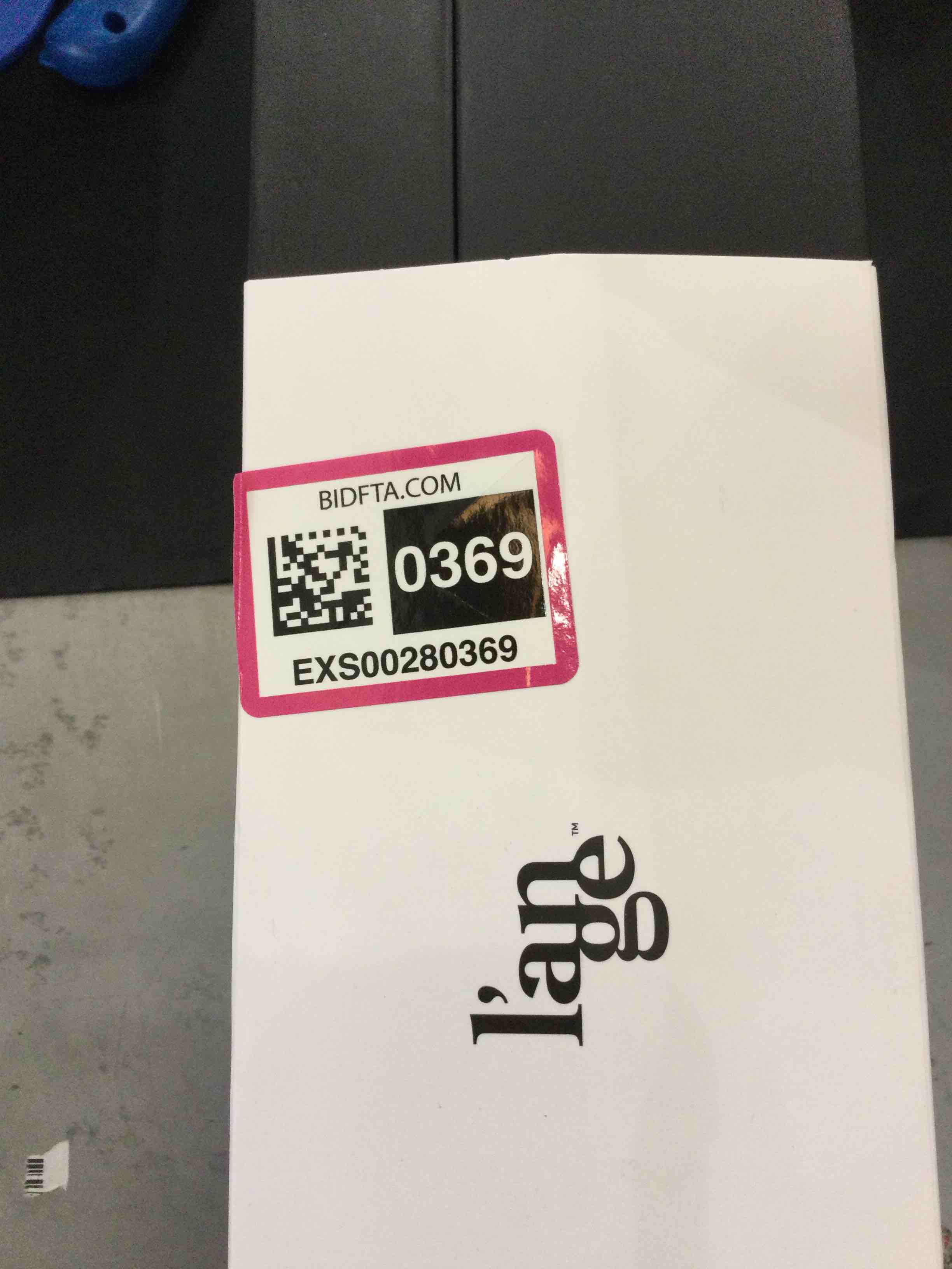 https://s3.amazonaws.com/lotting-images-prod/bidfta/EXS00280369_1689172956767.jpeg