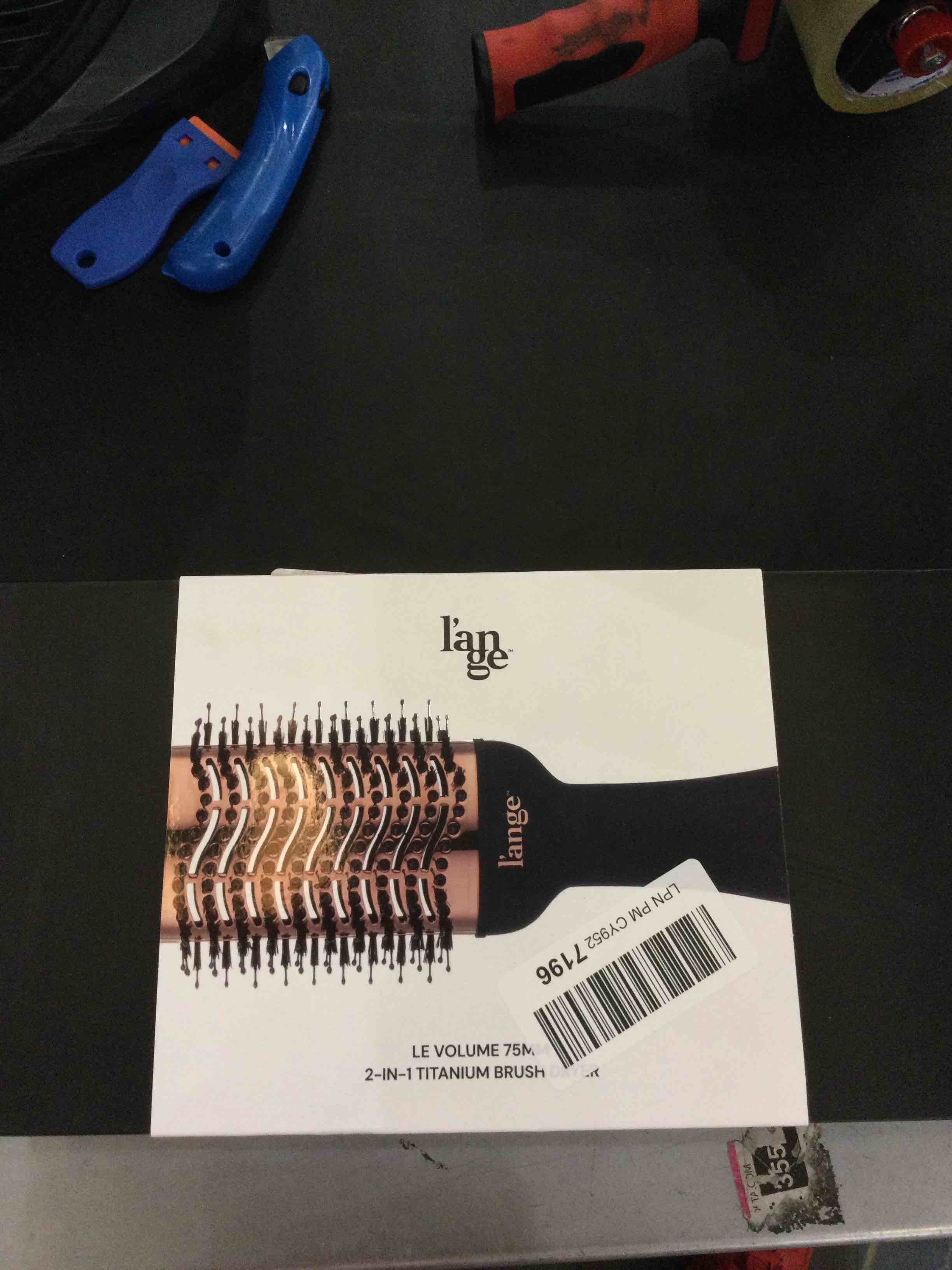 https://s3.amazonaws.com/lotting-images-prod/bidfta/EXS00280369_1689172965167.jpeg