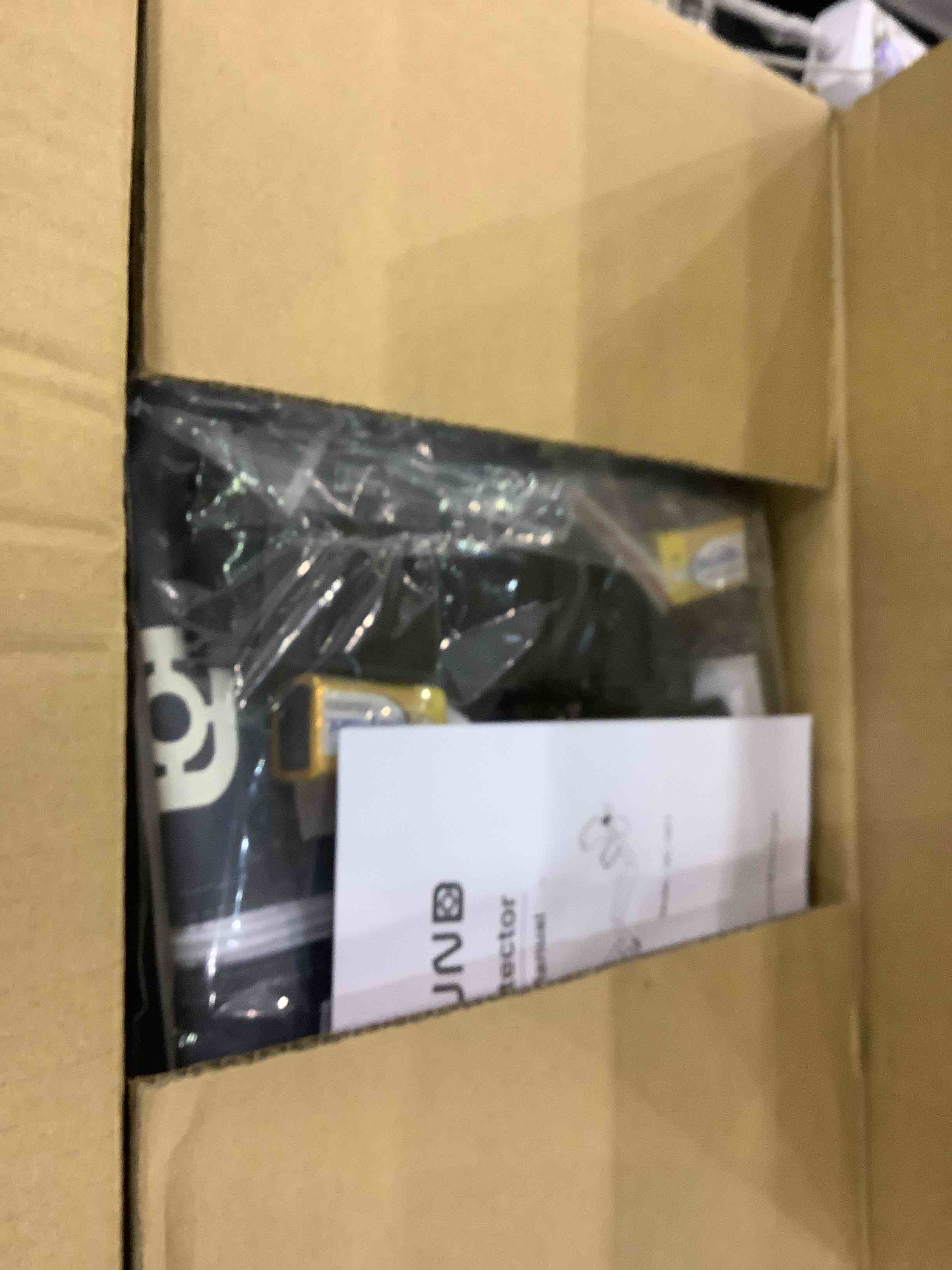 https://s3.amazonaws.com/lotting-images-prod/bidfta/EXS00280722_1687261745078.jpeg