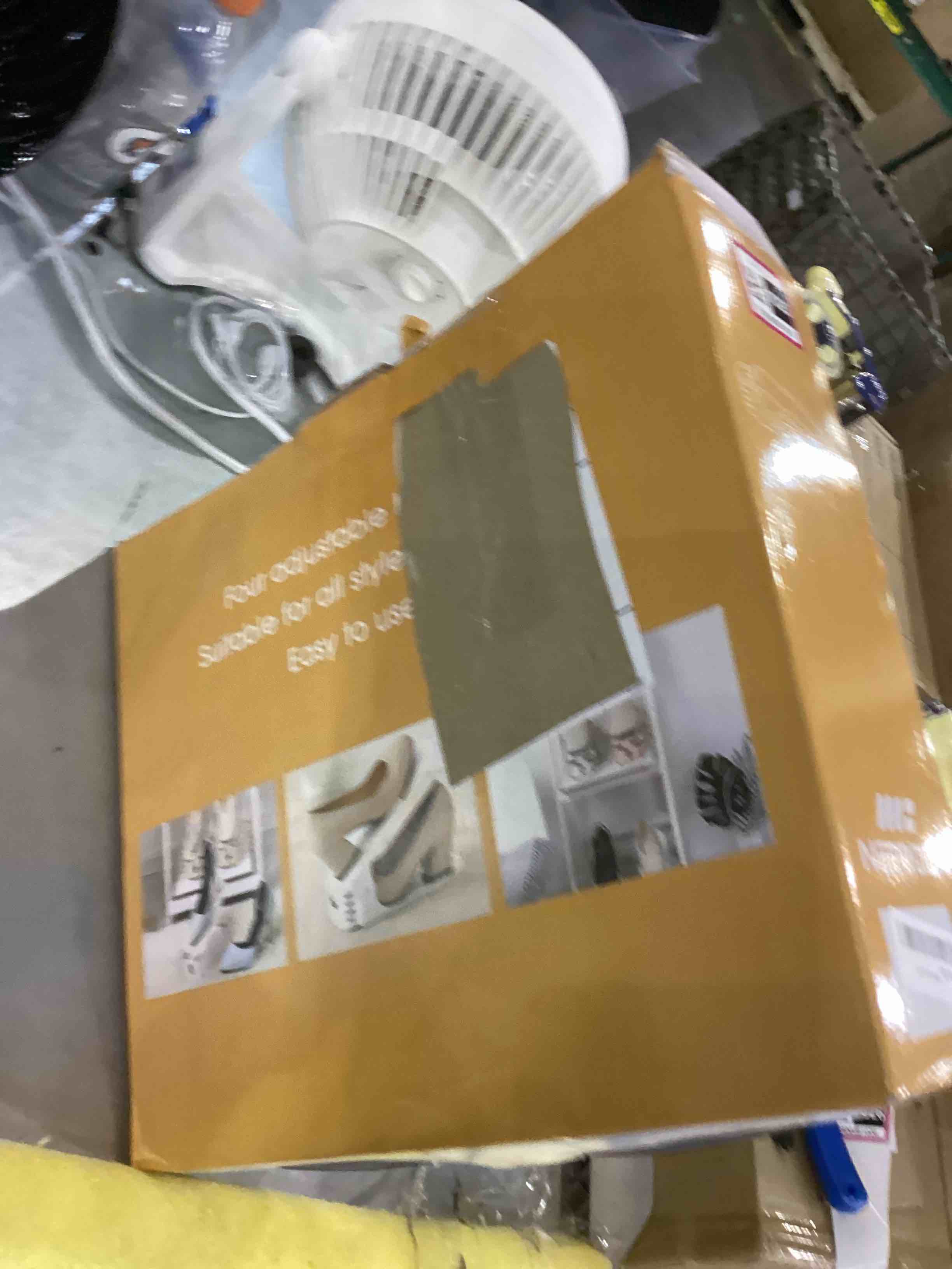 https://s3.amazonaws.com/lotting-images-prod/bidfta/EXS00281025_1687261884287.jpeg