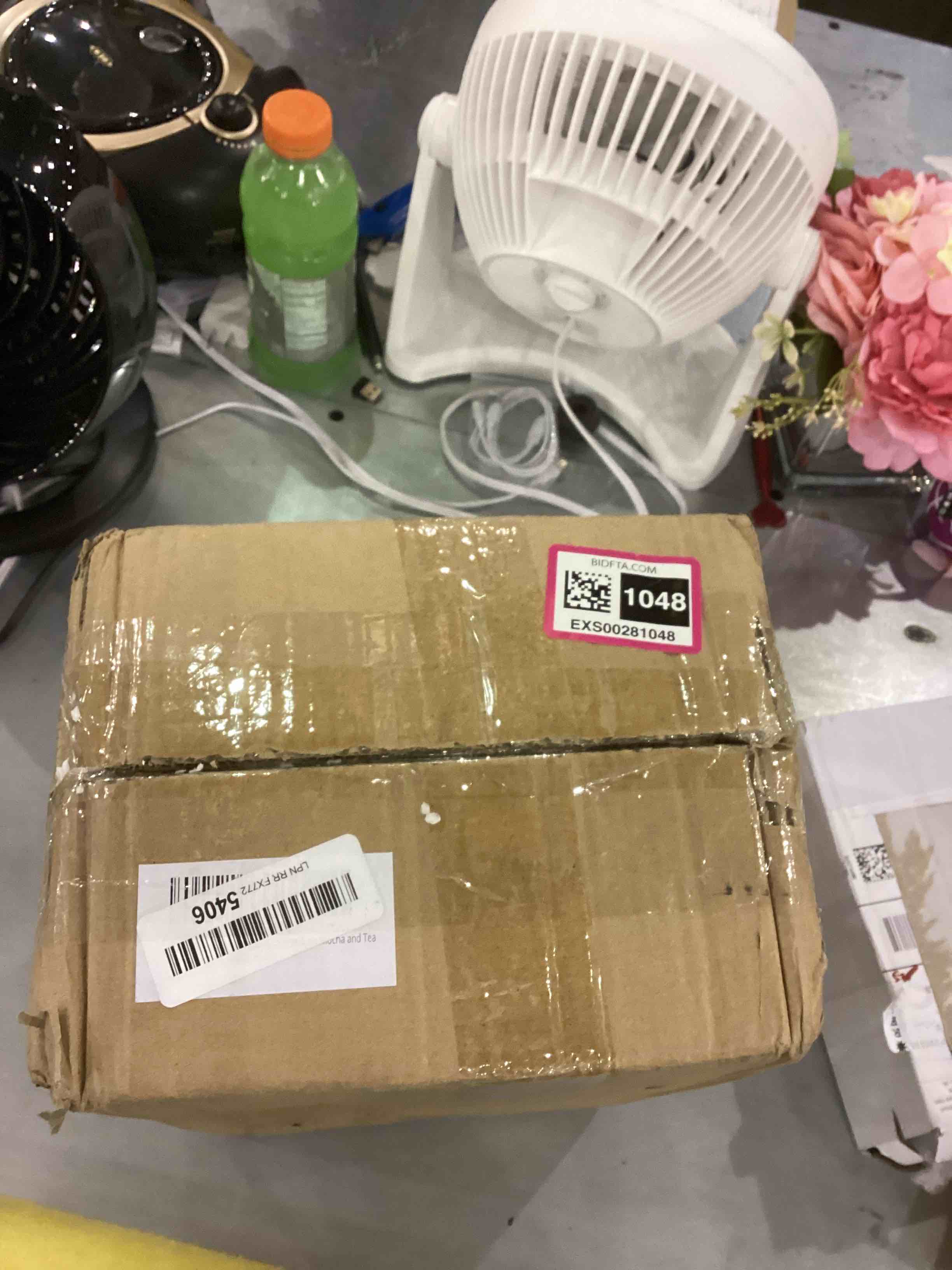 https://s3.amazonaws.com/lotting-images-prod/bidfta/EXS00281048_1687264306550.jpeg