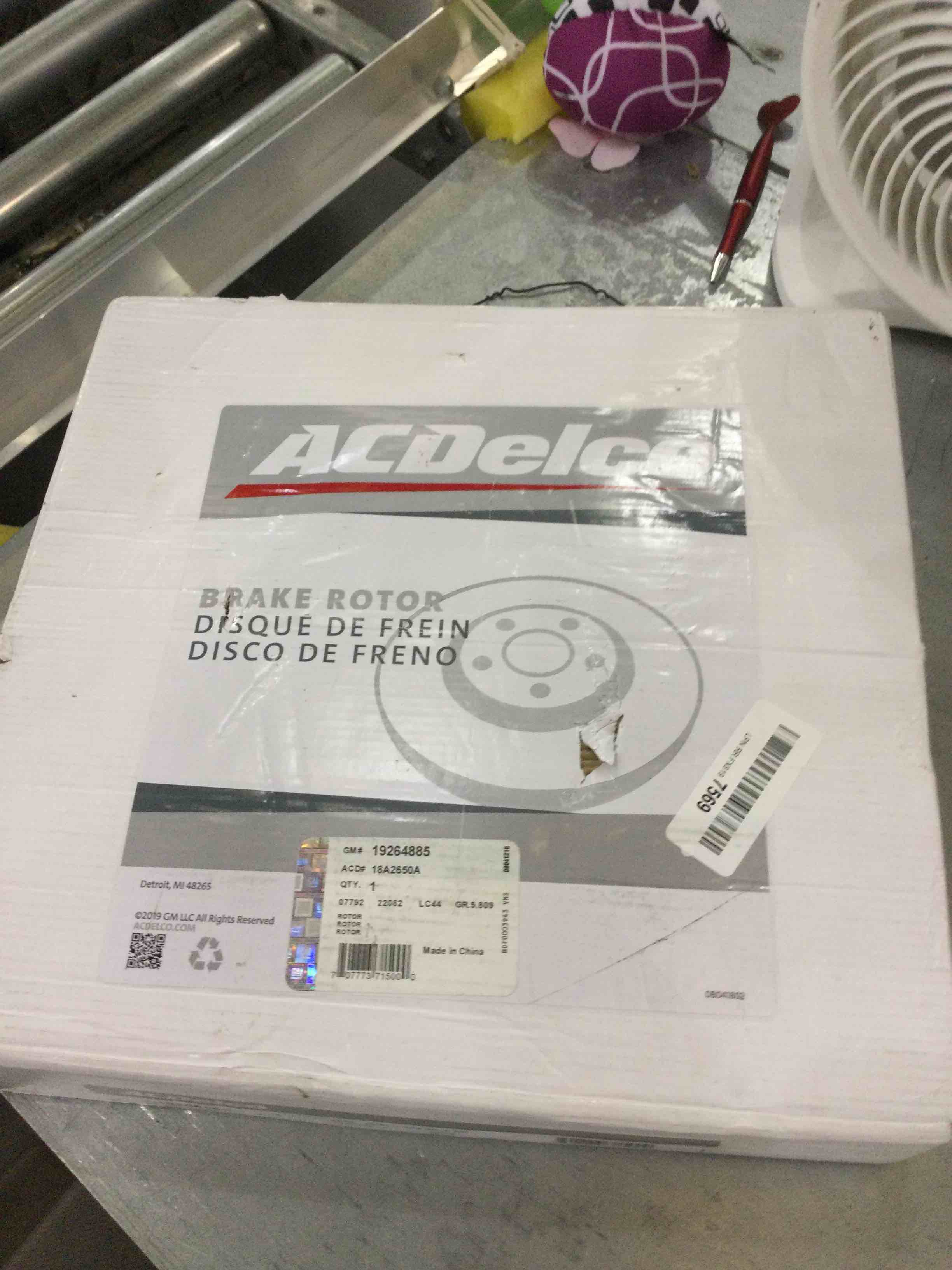 https://s3.amazonaws.com/lotting-images-prod/bidfta/EXS00282068_1687275973595.jpeg
