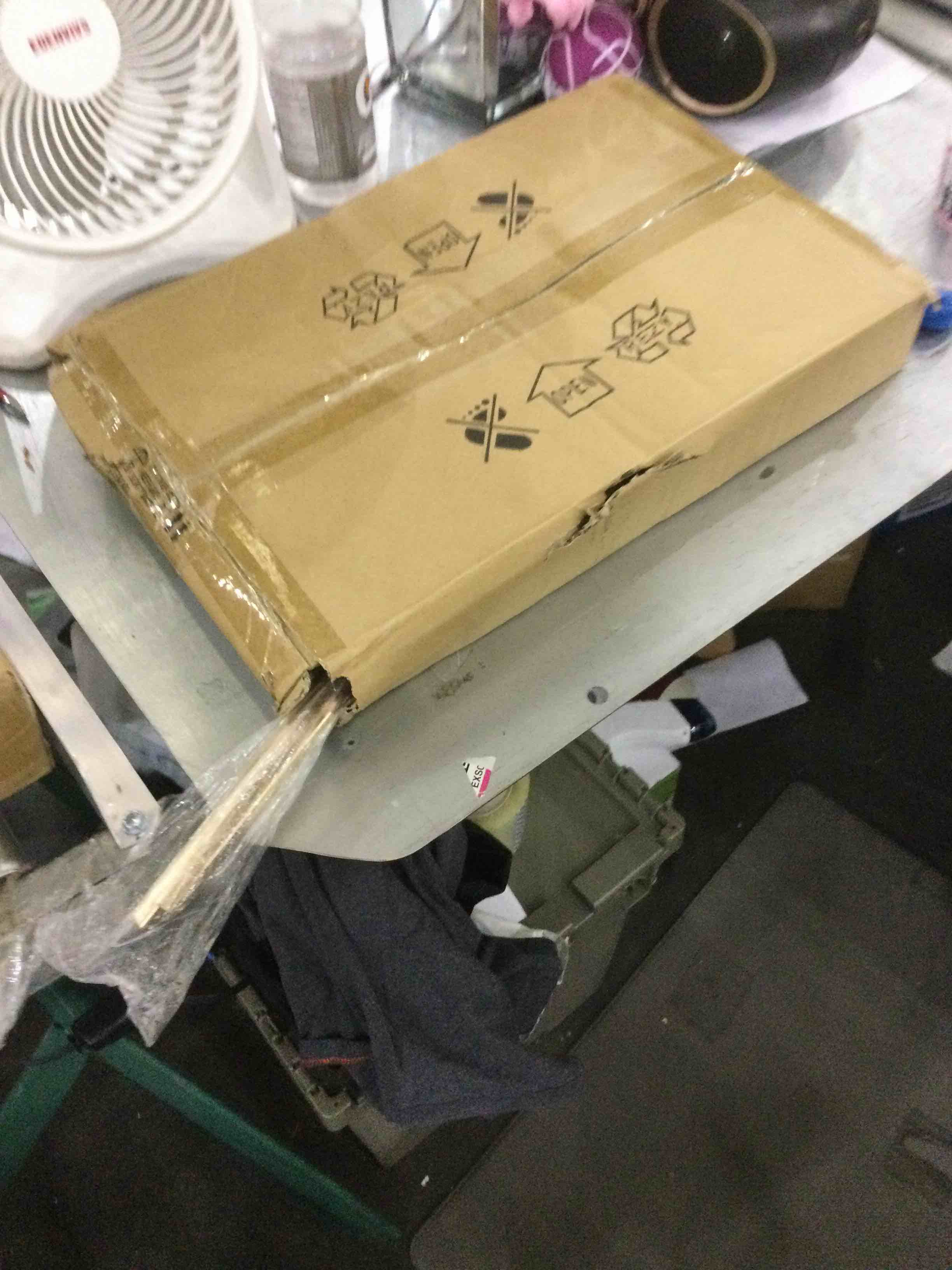 https://s3.amazonaws.com/lotting-images-prod/bidfta/EXS00282183_1687440931716.jpeg