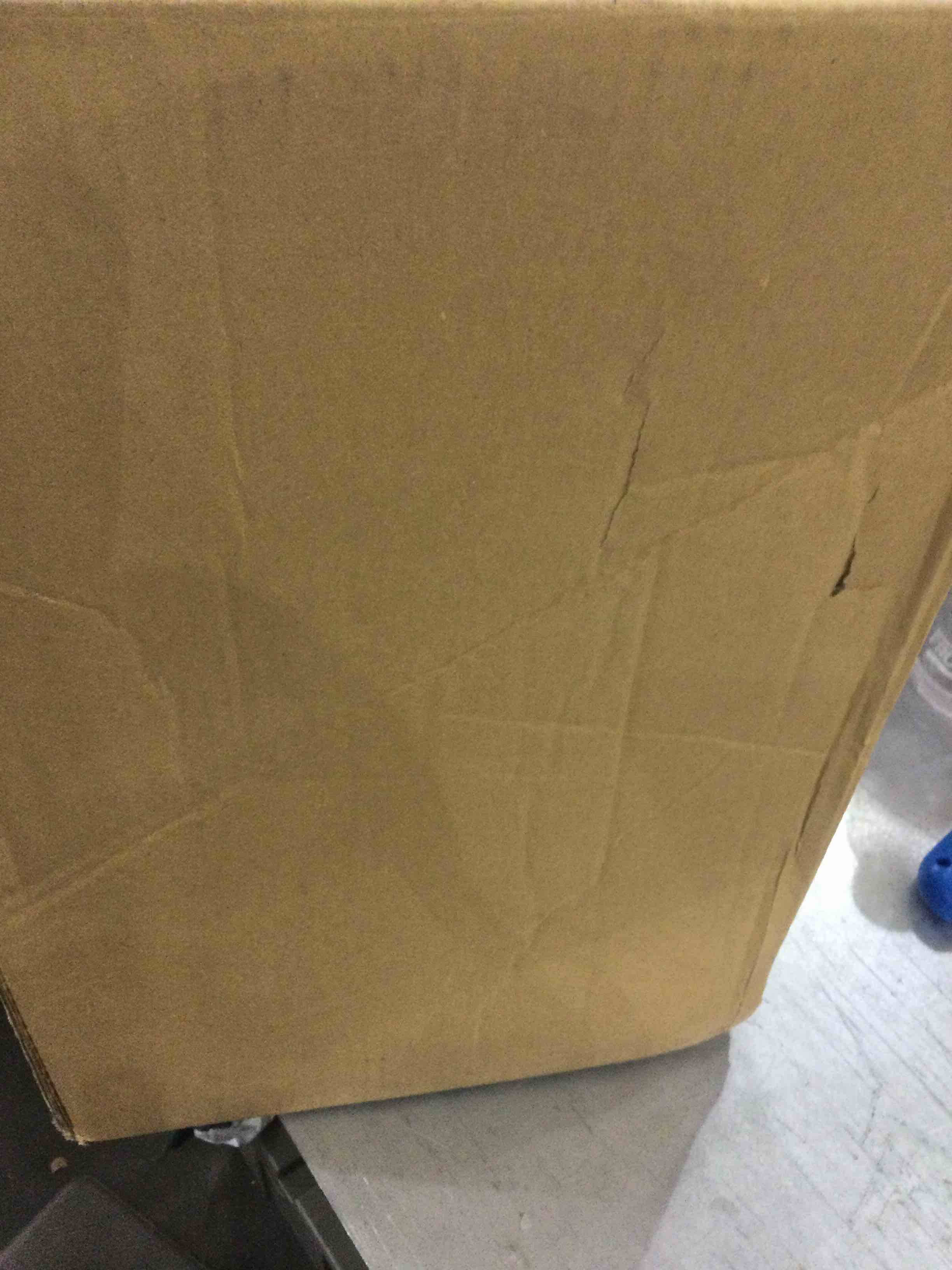https://s3.amazonaws.com/lotting-images-prod/bidfta/EXS00282194_1687442557086.jpeg