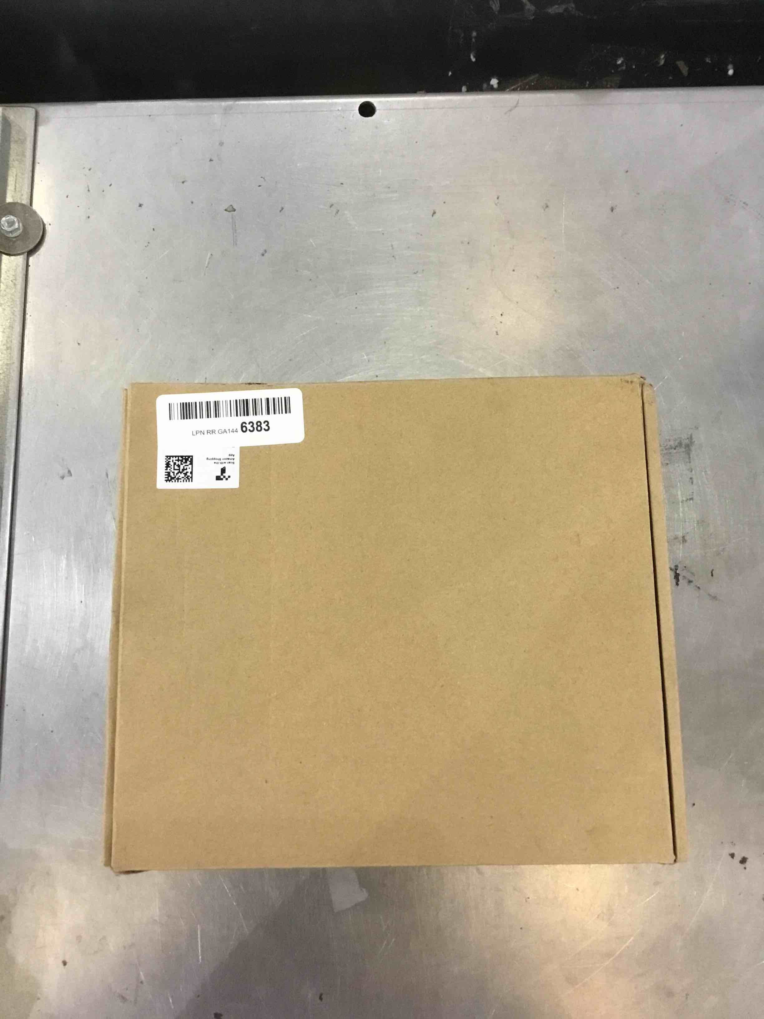 https://s3.amazonaws.com/lotting-images-prod/bidfta/EXS00282666_1687193396847.jpeg