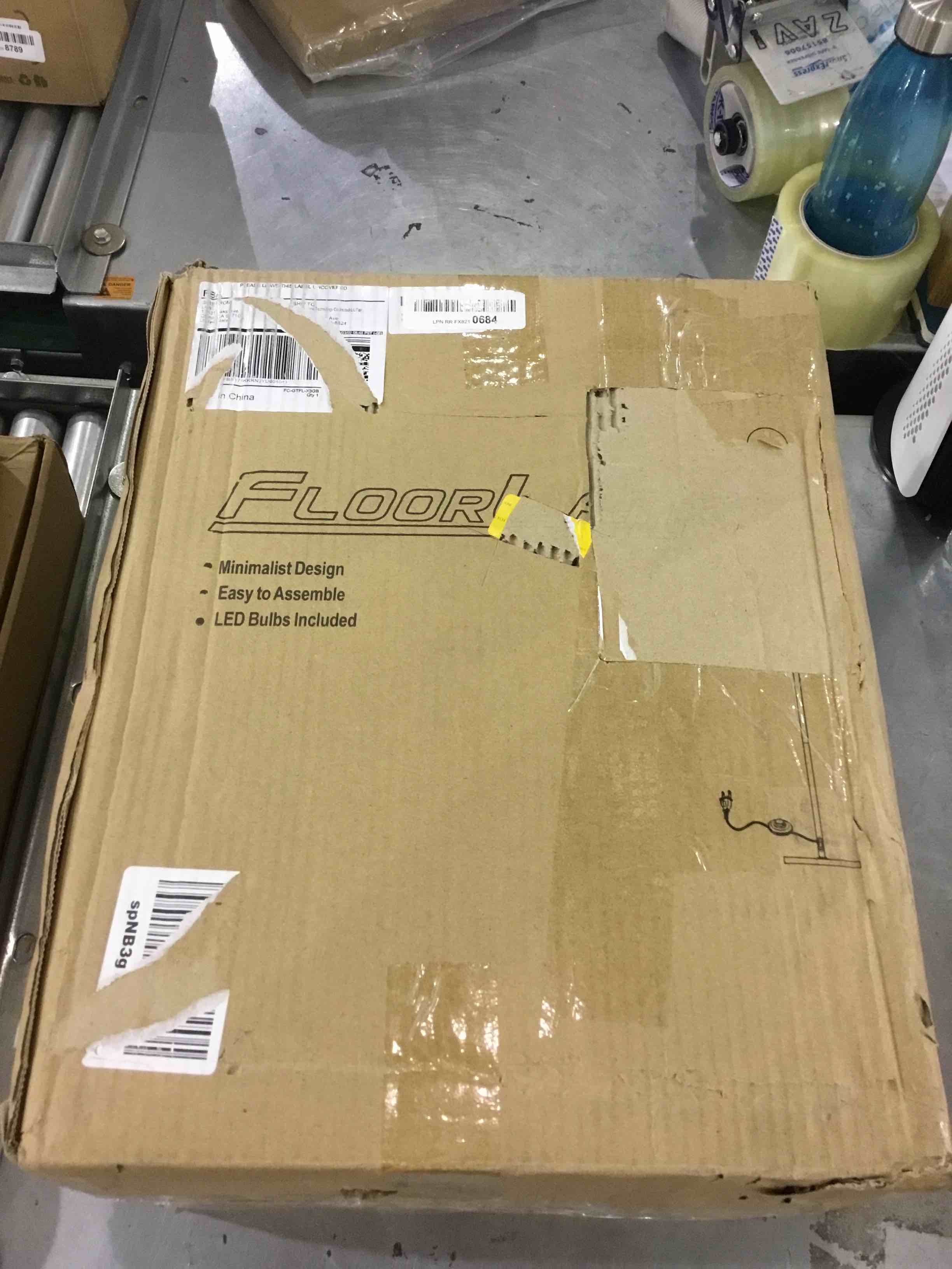 https://s3.amazonaws.com/lotting-images-prod/bidfta/EXS00282781_1687264104867.jpeg