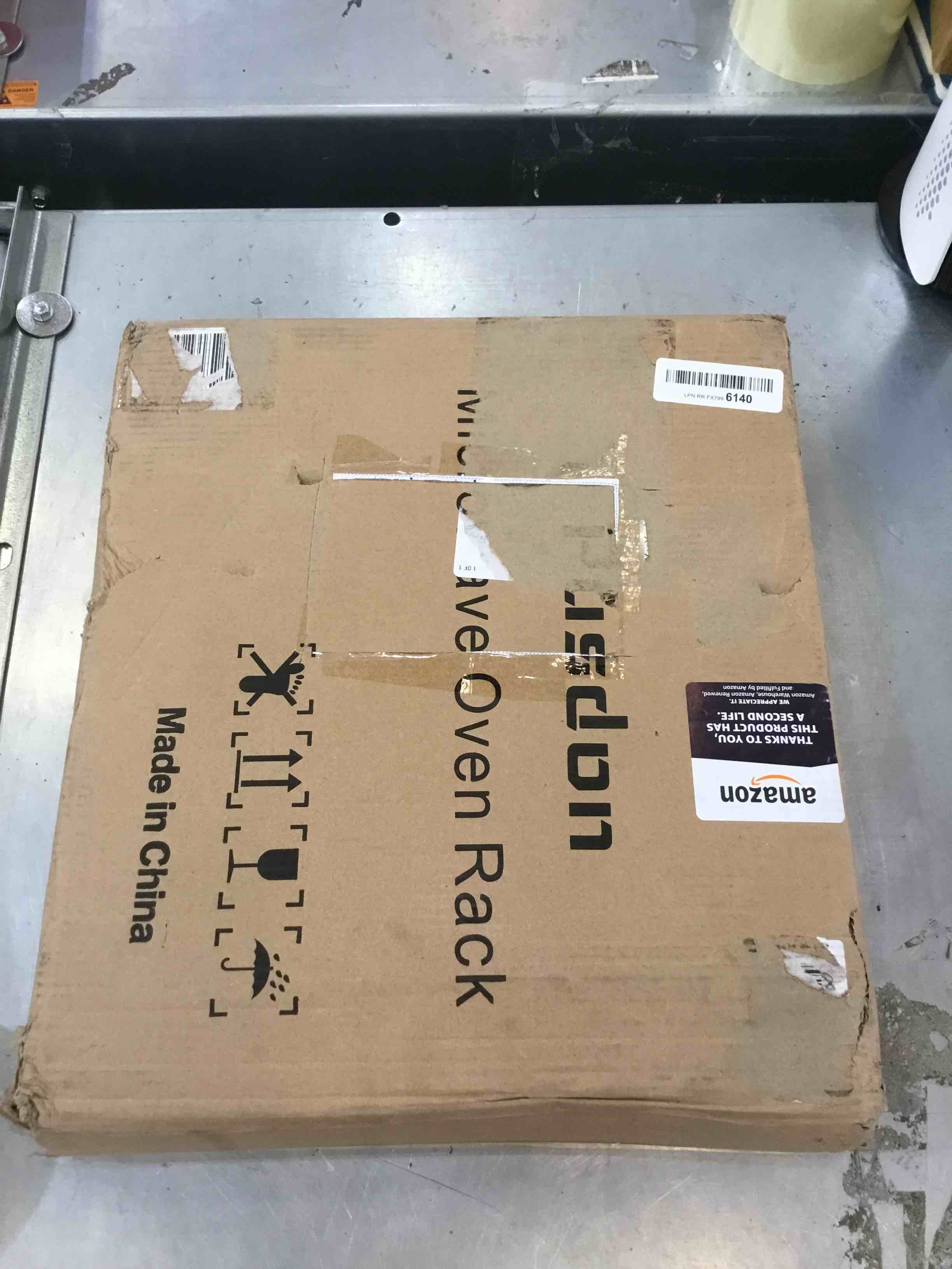 https://s3.amazonaws.com/lotting-images-prod/bidfta/EXS00282957_1687288213686.jpeg