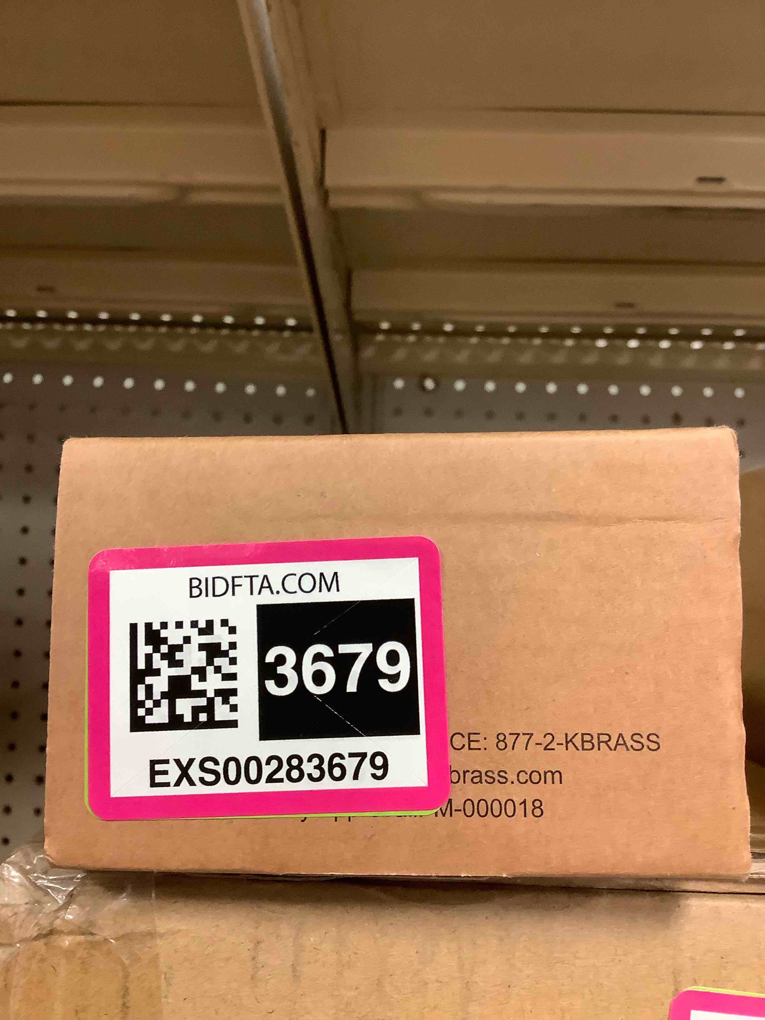 https://s3.amazonaws.com/lotting-images-prod/bidfta/EXS00283679_1687469707828.jpeg
