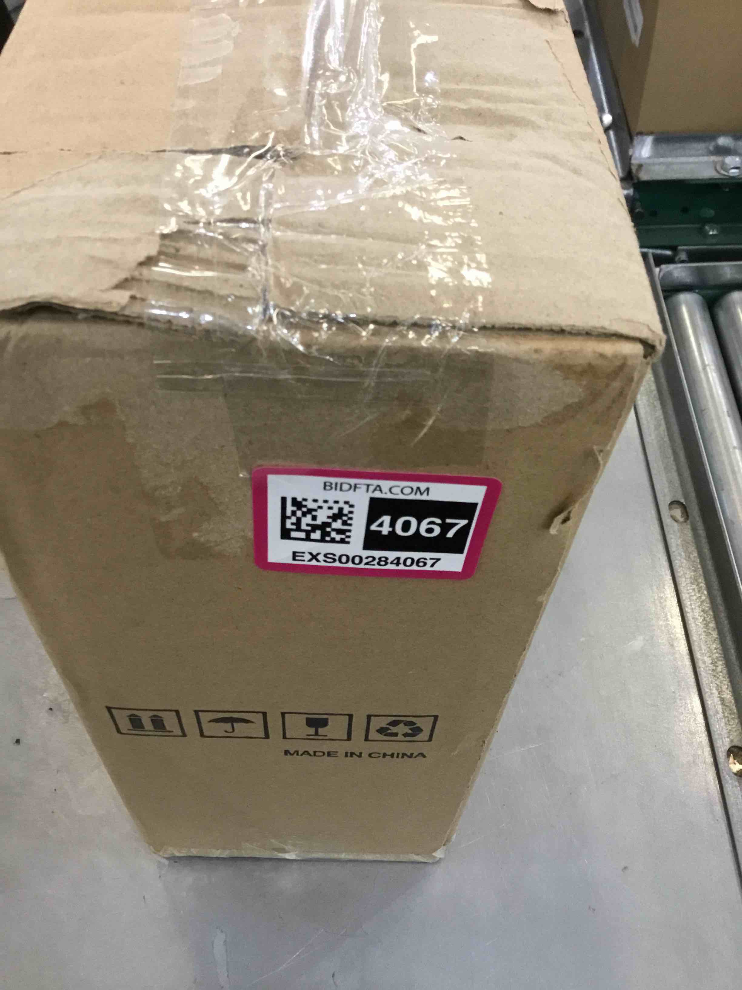 https://s3.amazonaws.com/lotting-images-prod/bidfta/EXS00284067_1687189395080.jpeg