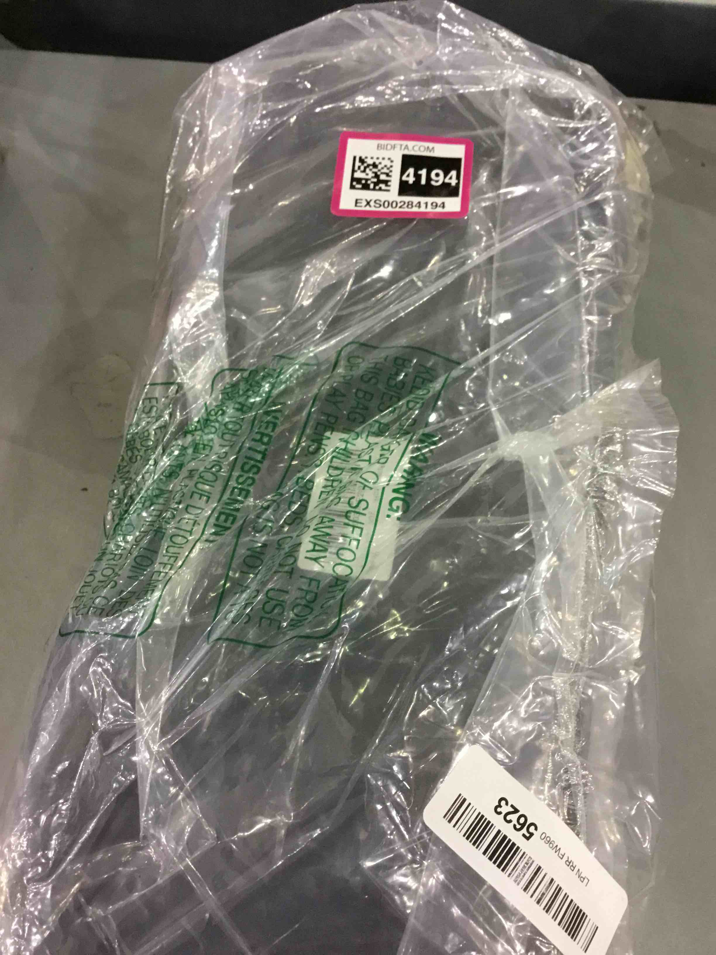 https://s3.amazonaws.com/lotting-images-prod/bidfta/EXS00284194_1687265214538.jpeg