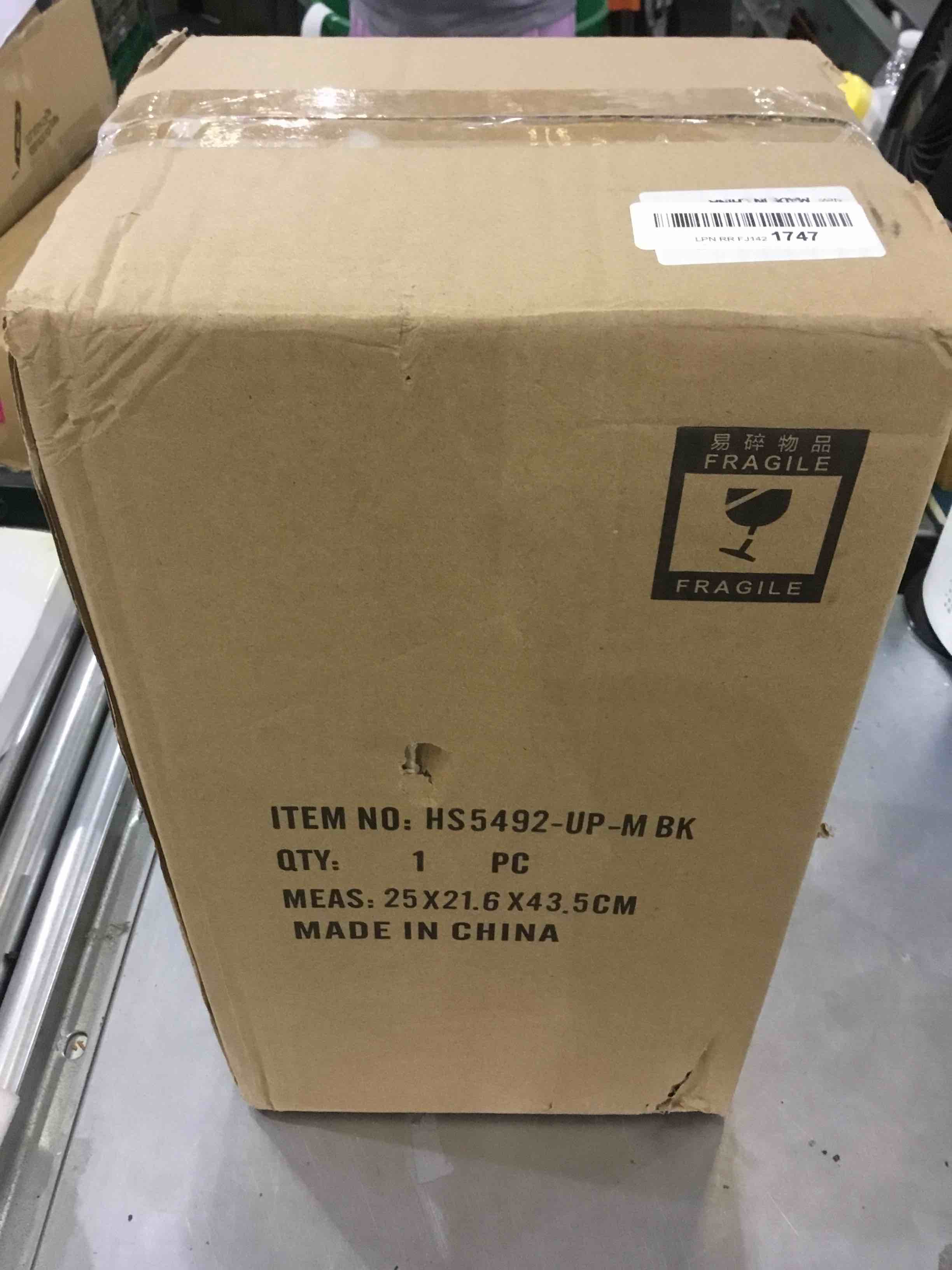 LIFUN Outdoor Wall Light Fixtures Wall Mount, 1-Light 15.35''H Black Exterior Wall Sconce Porch Lantern with Die-Casting Aluminum Frosted Glass for Outside House Lighting(Large)