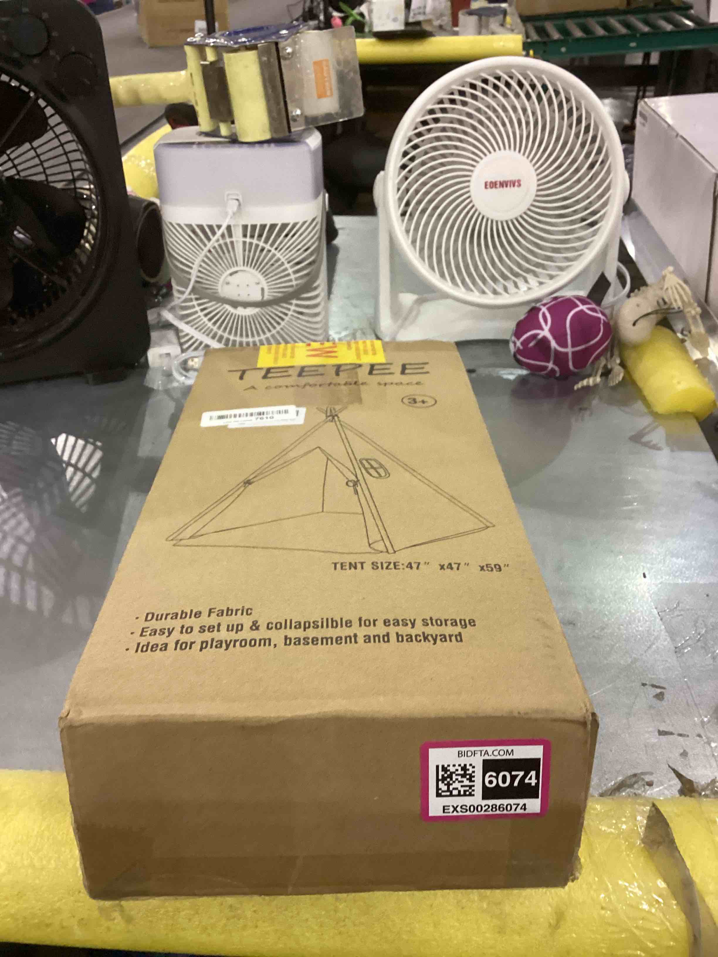 https://s3.amazonaws.com/lotting-images-prod/bidfta/EXS00286074_1686842705165.jpeg