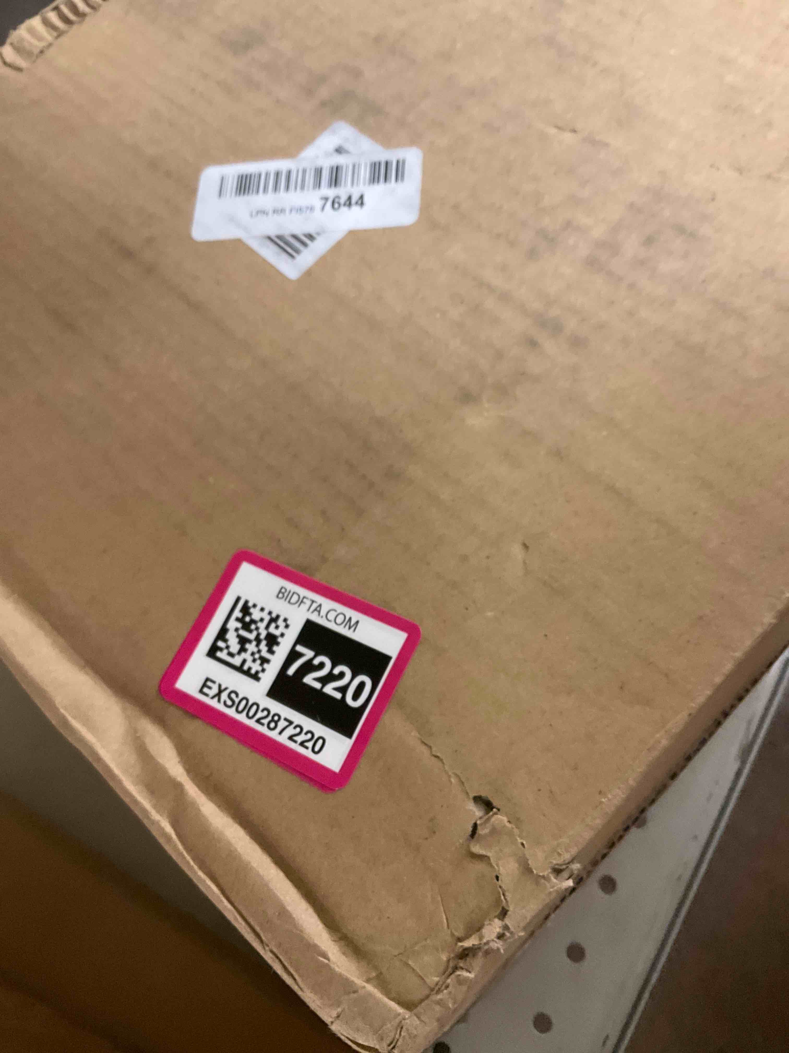 https://s3.amazonaws.com/lotting-images-prod/bidfta/EXS00287220_1687309242529.jpeg
