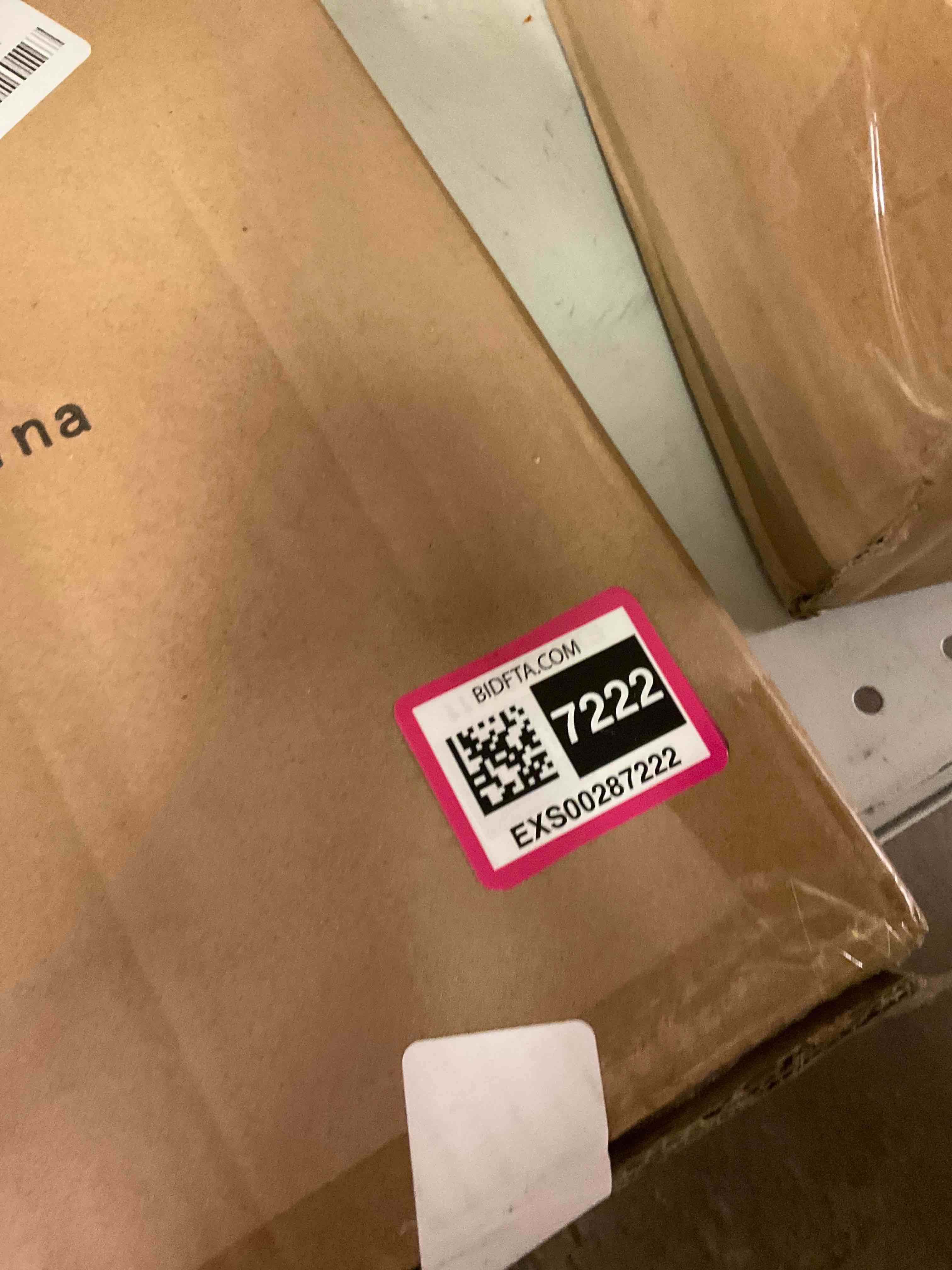 https://s3.amazonaws.com/lotting-images-prod/bidfta/EXS00287222_1687309153598.jpeg