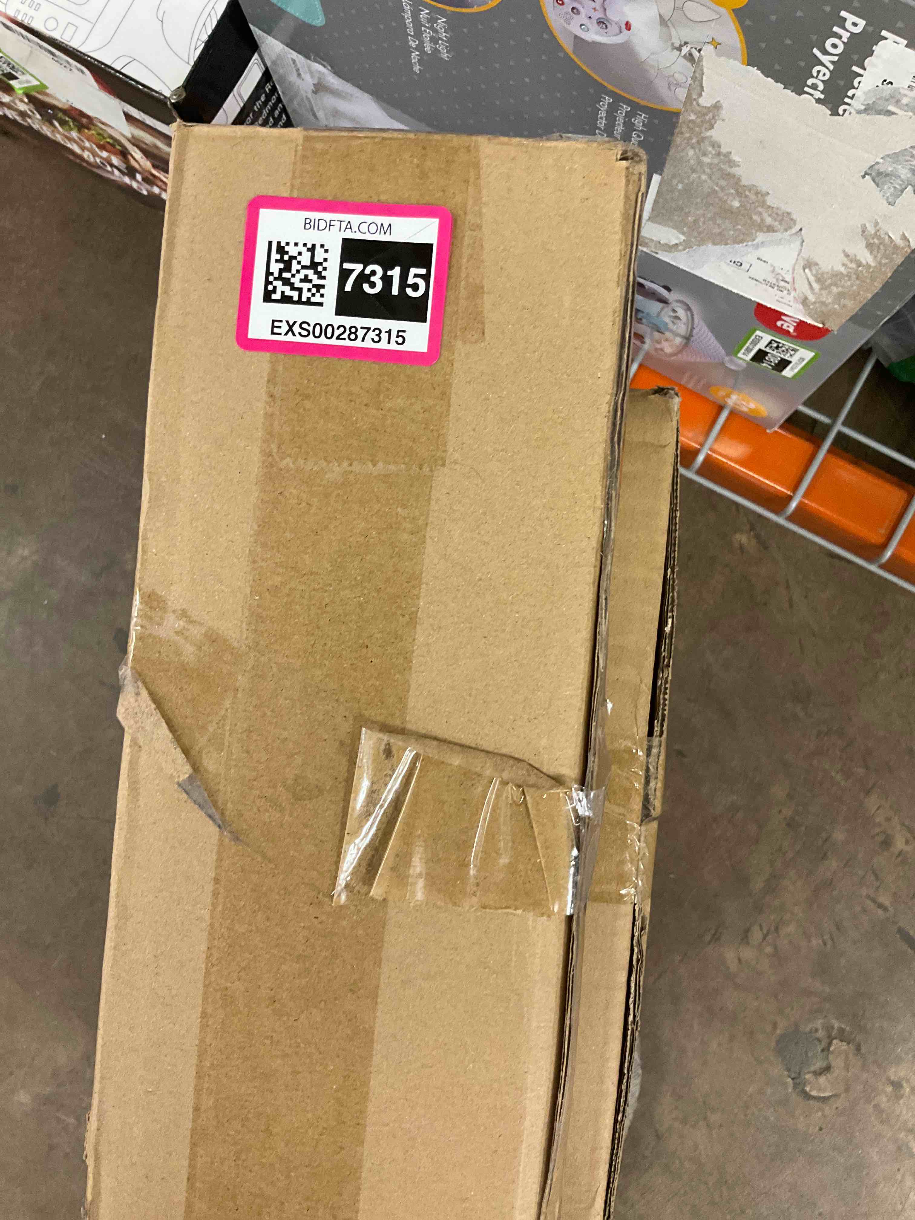 https://s3.amazonaws.com/lotting-images-prod/bidfta/EXS00287315_1687375233941.jpeg