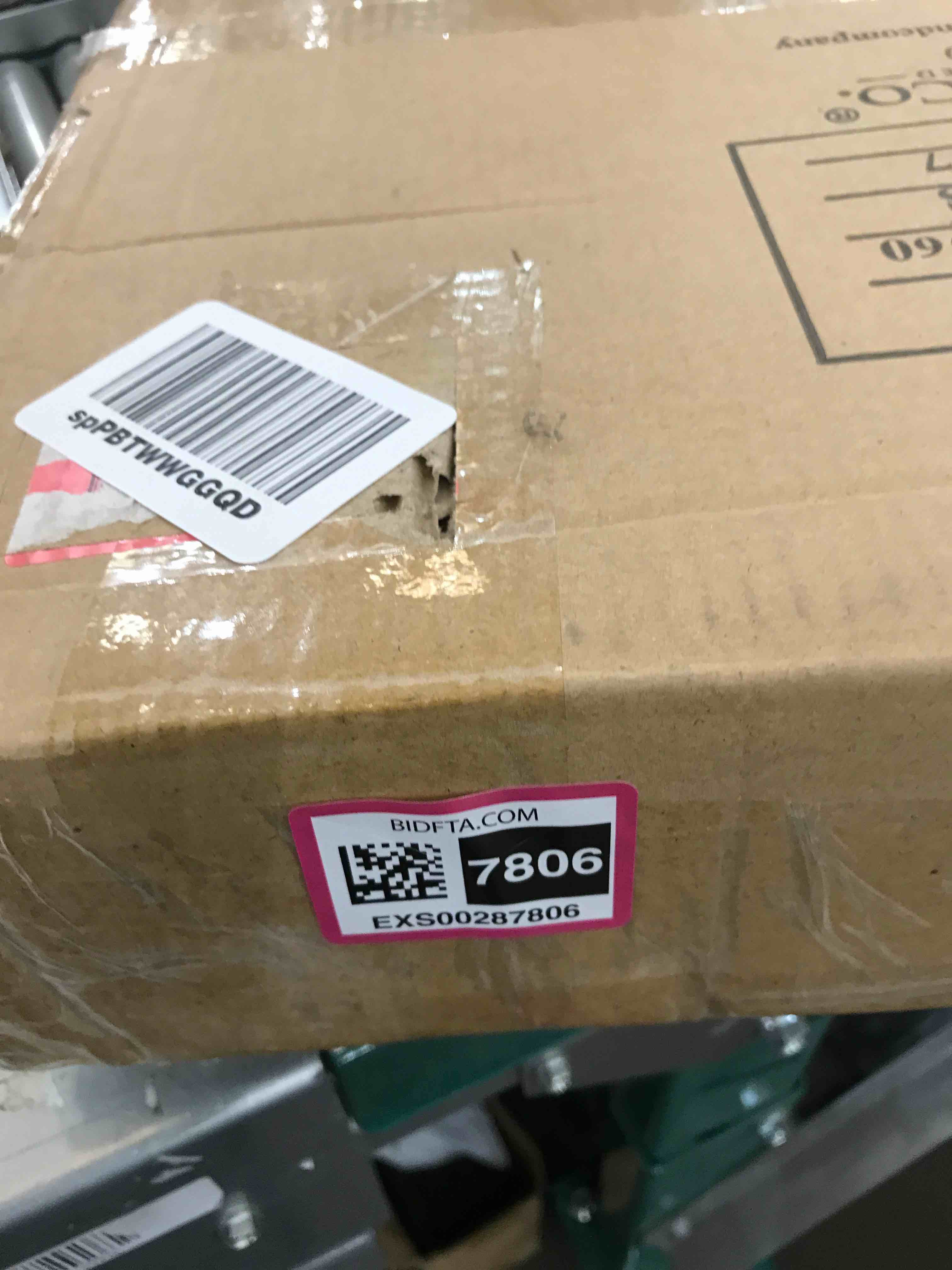 https://s3.amazonaws.com/lotting-images-prod/bidfta/EXS00287806_1687442602623.jpeg