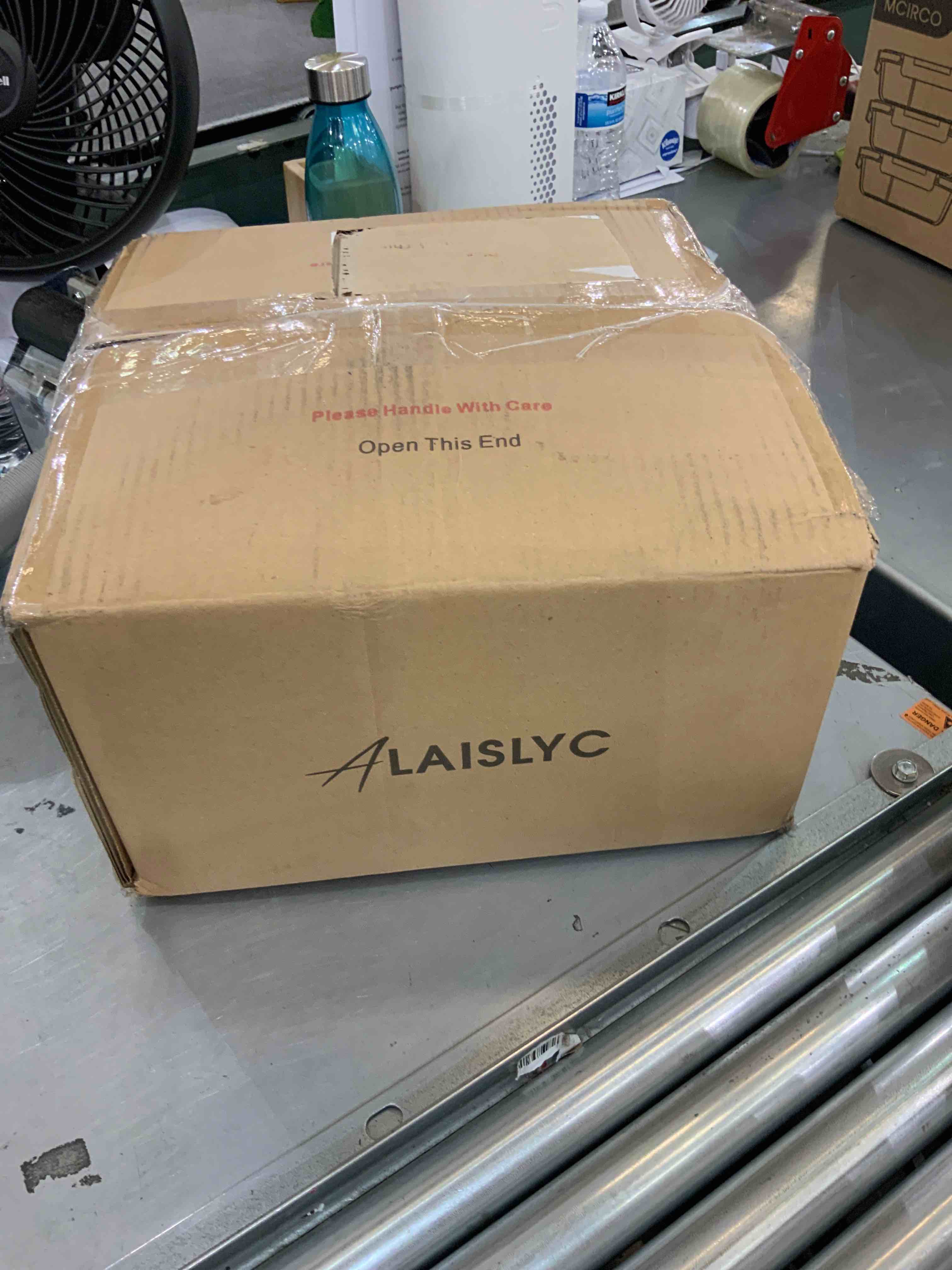 https://s3.amazonaws.com/lotting-images-prod/bidfta/EXS00288504_1687354801276.jpeg