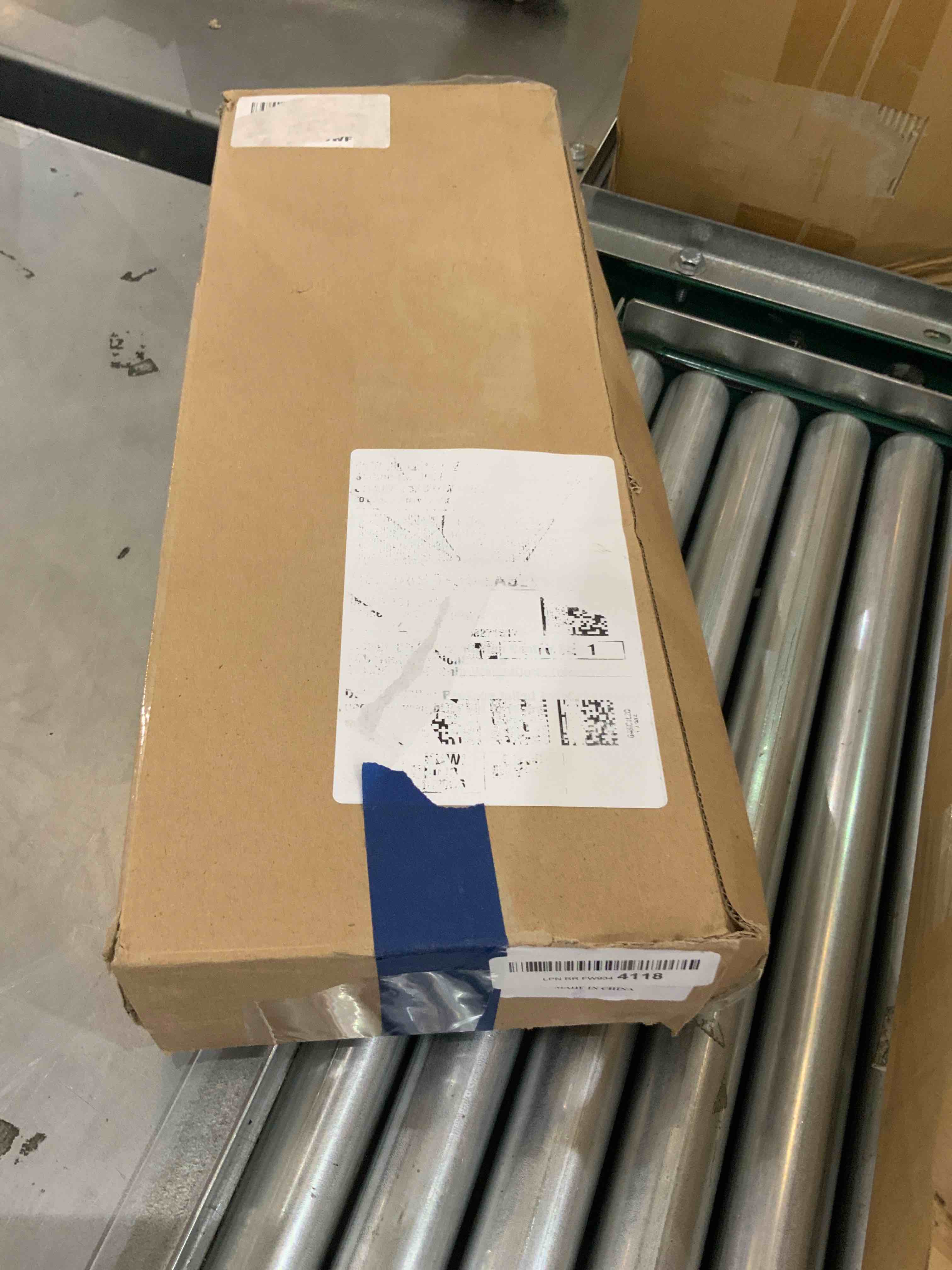 https://s3.amazonaws.com/lotting-images-prod/bidfta/EXS00288510_1687355219521.jpeg