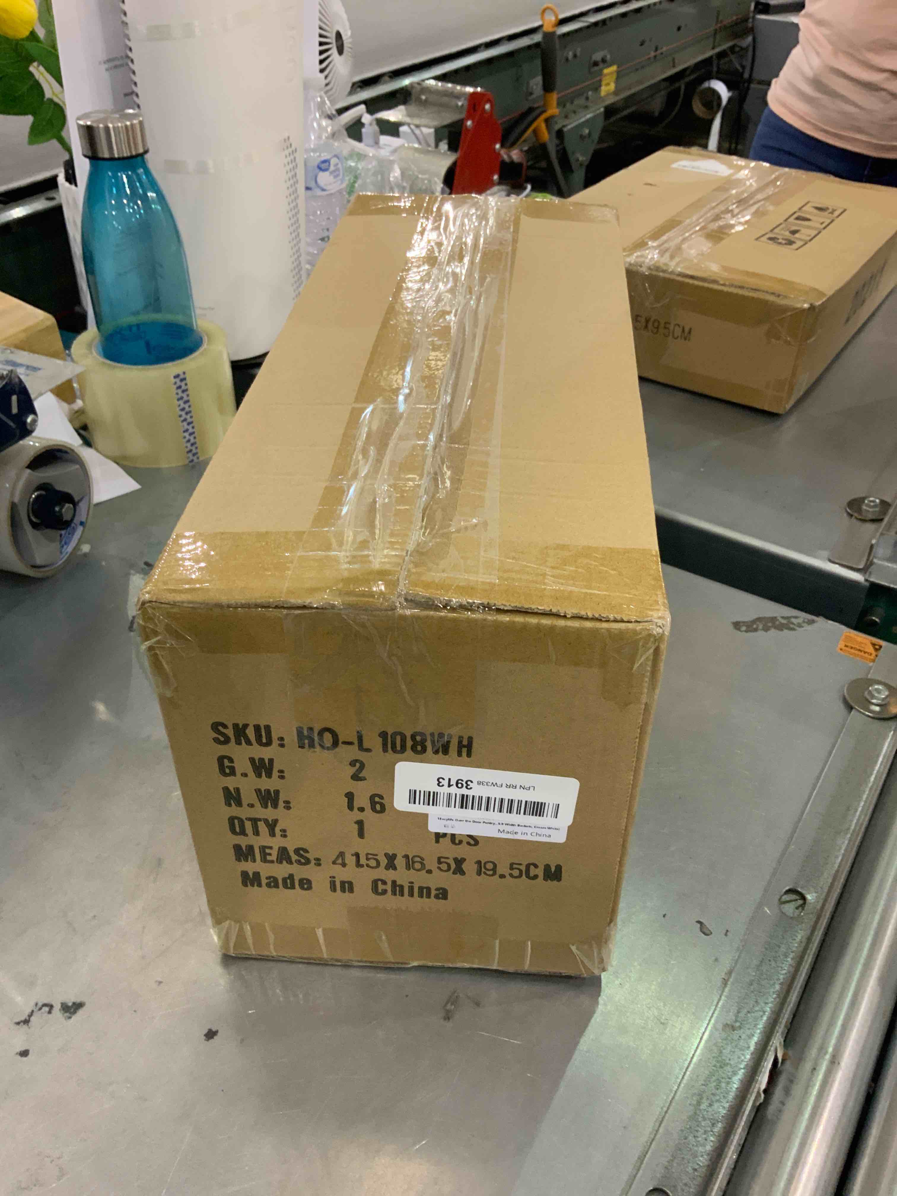 https://s3.amazonaws.com/lotting-images-prod/bidfta/EXS00288723_1687438370477.jpeg