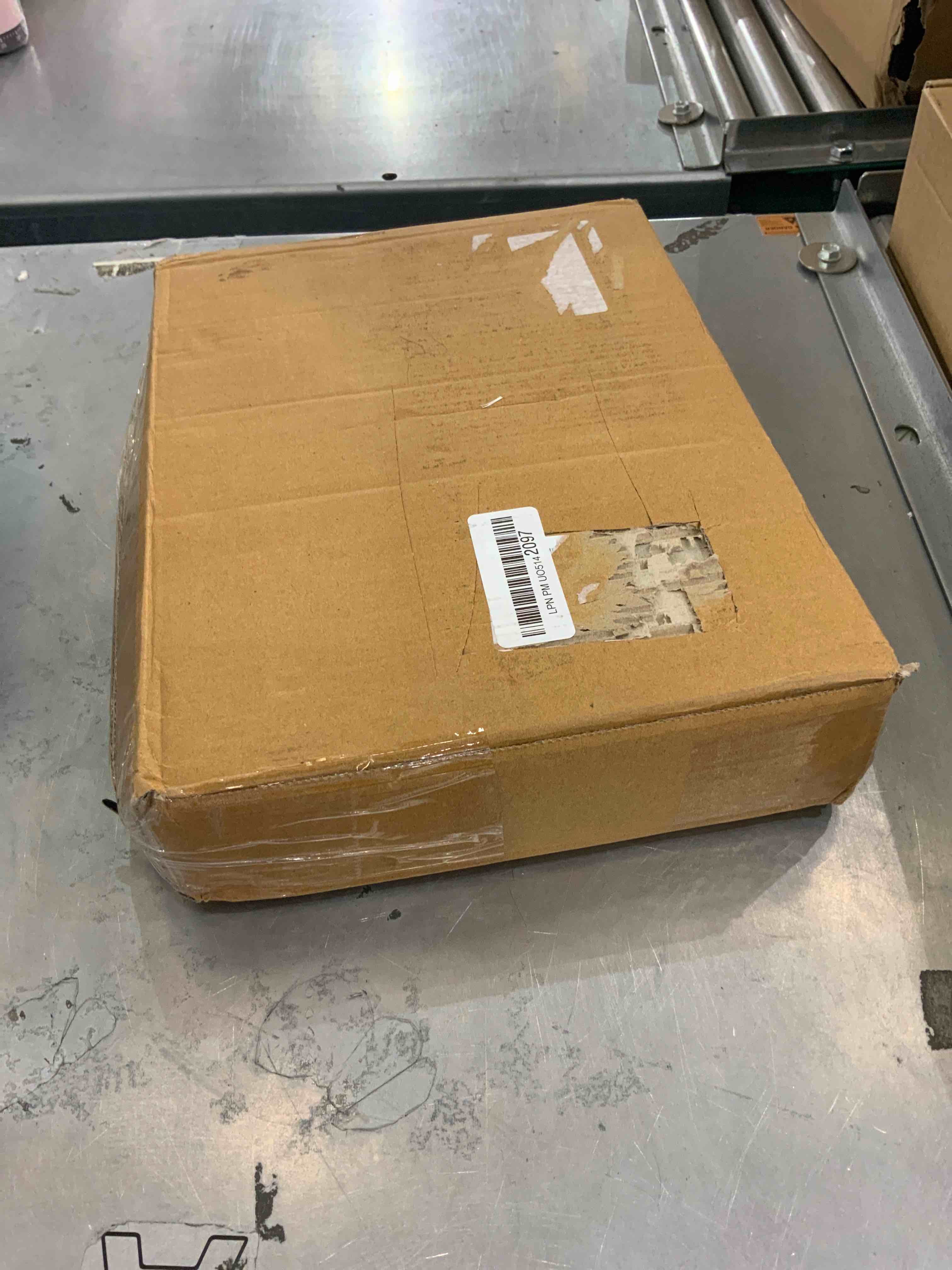 https://s3.amazonaws.com/lotting-images-prod/bidfta/EXS00288749_1687442507967.jpeg