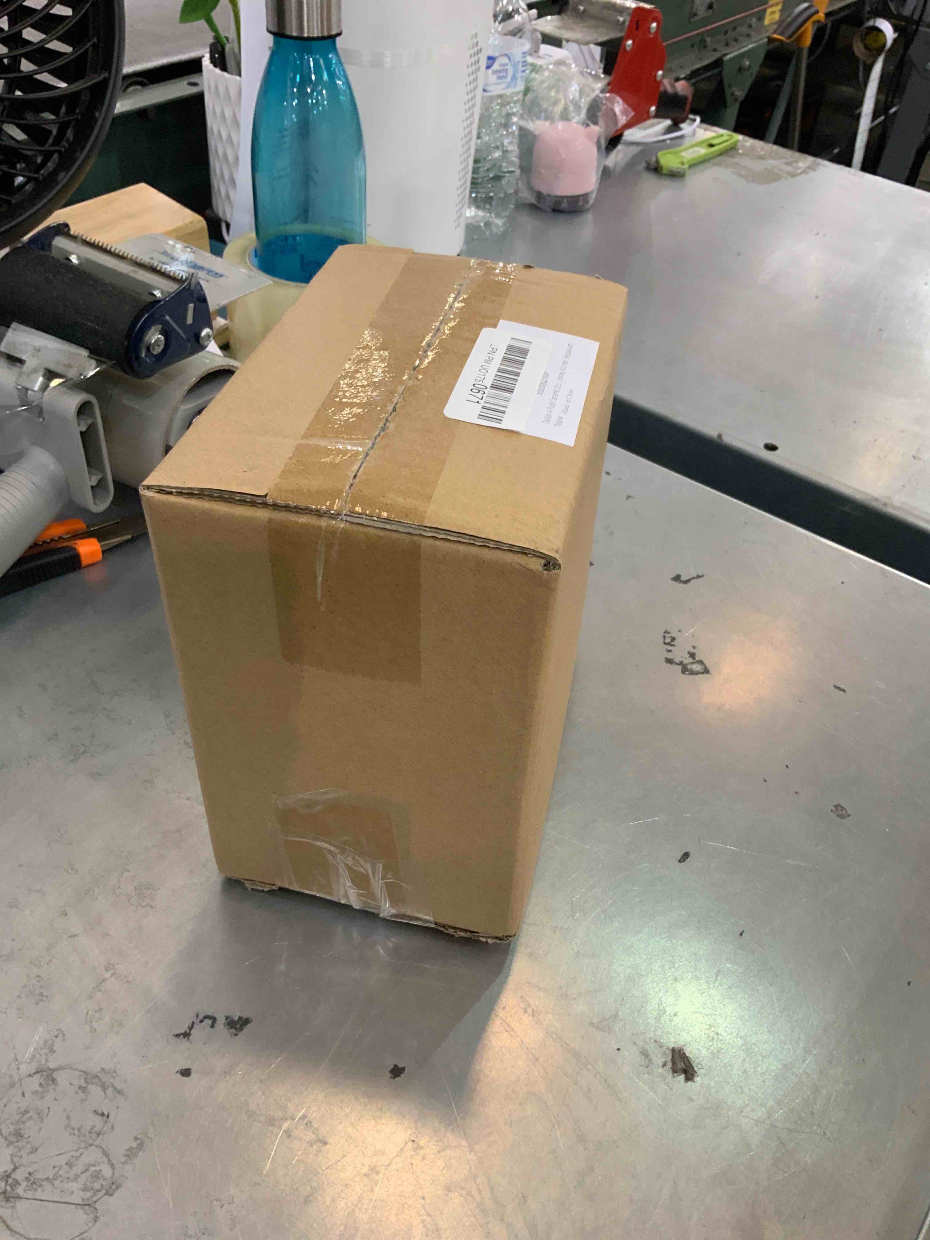 https://s3.amazonaws.com/lotting-images-prod/bidfta/EXS00288750_1687442598901.jpeg