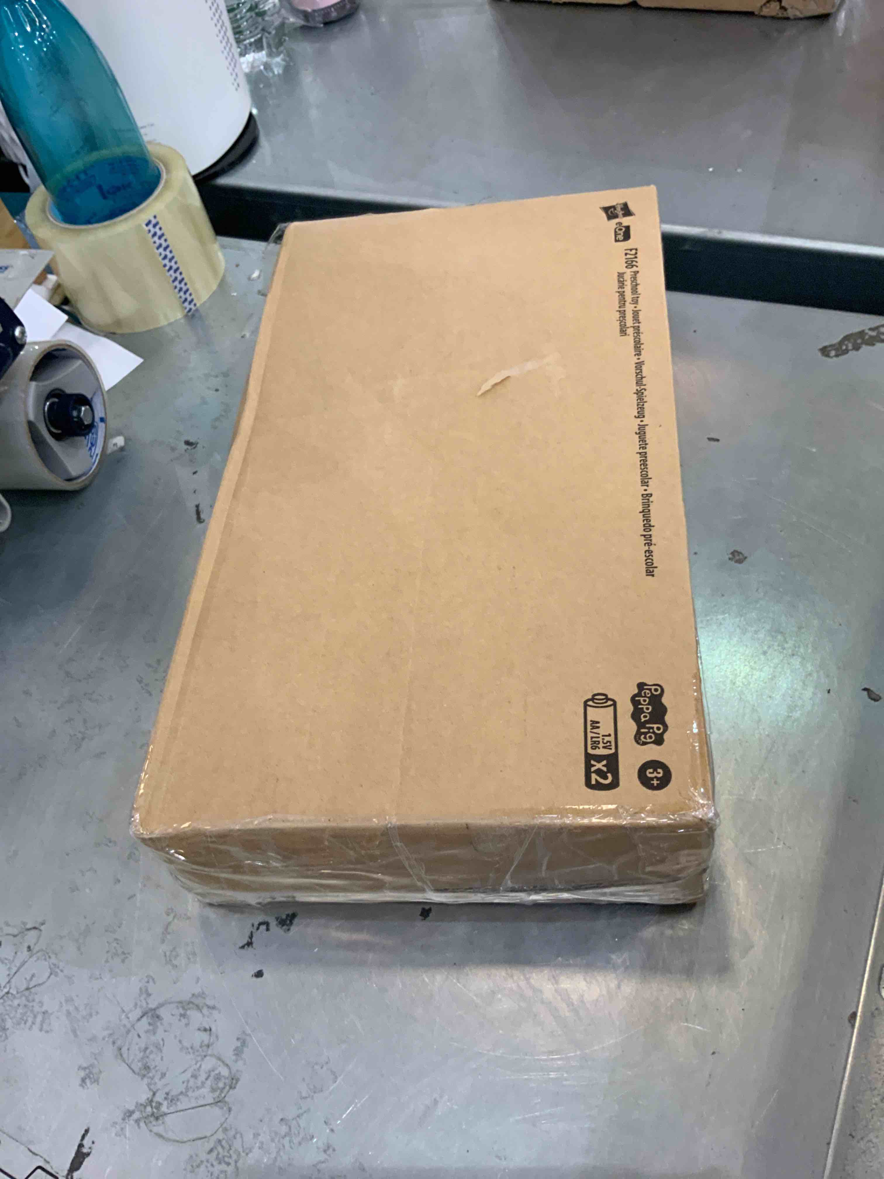 https://s3.amazonaws.com/lotting-images-prod/bidfta/EXS00288759_1687443654281.jpeg