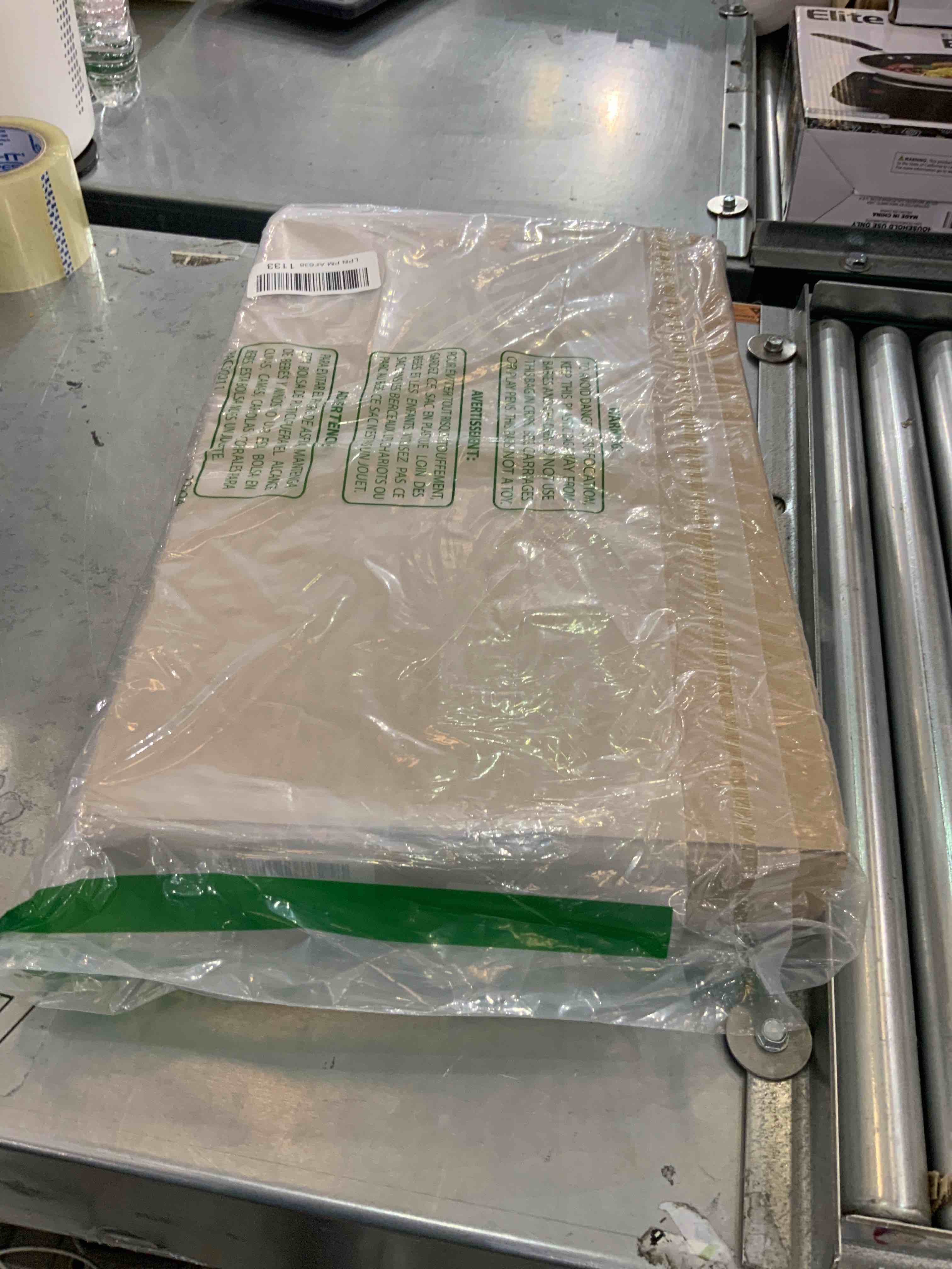 Kitchen Faucet Single Handle Stainless Steel Kitchen Sink Faucet with Pull Out Sprayer Brushed Nickel