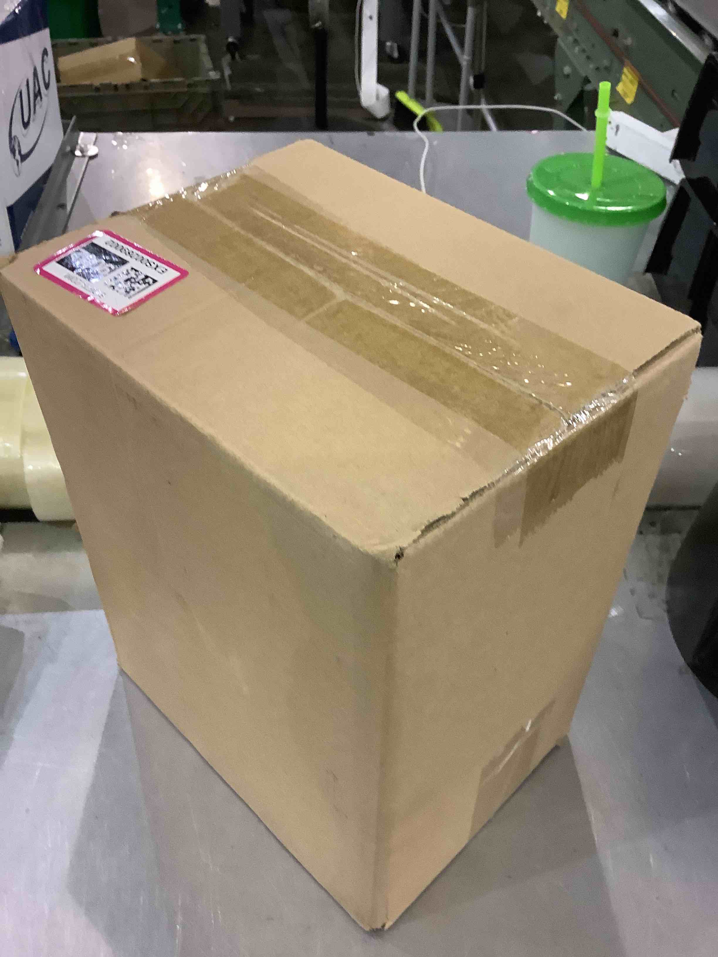 https://s3.amazonaws.com/lotting-images-prod/bidfta/EXS00289002_1687263471019.jpeg