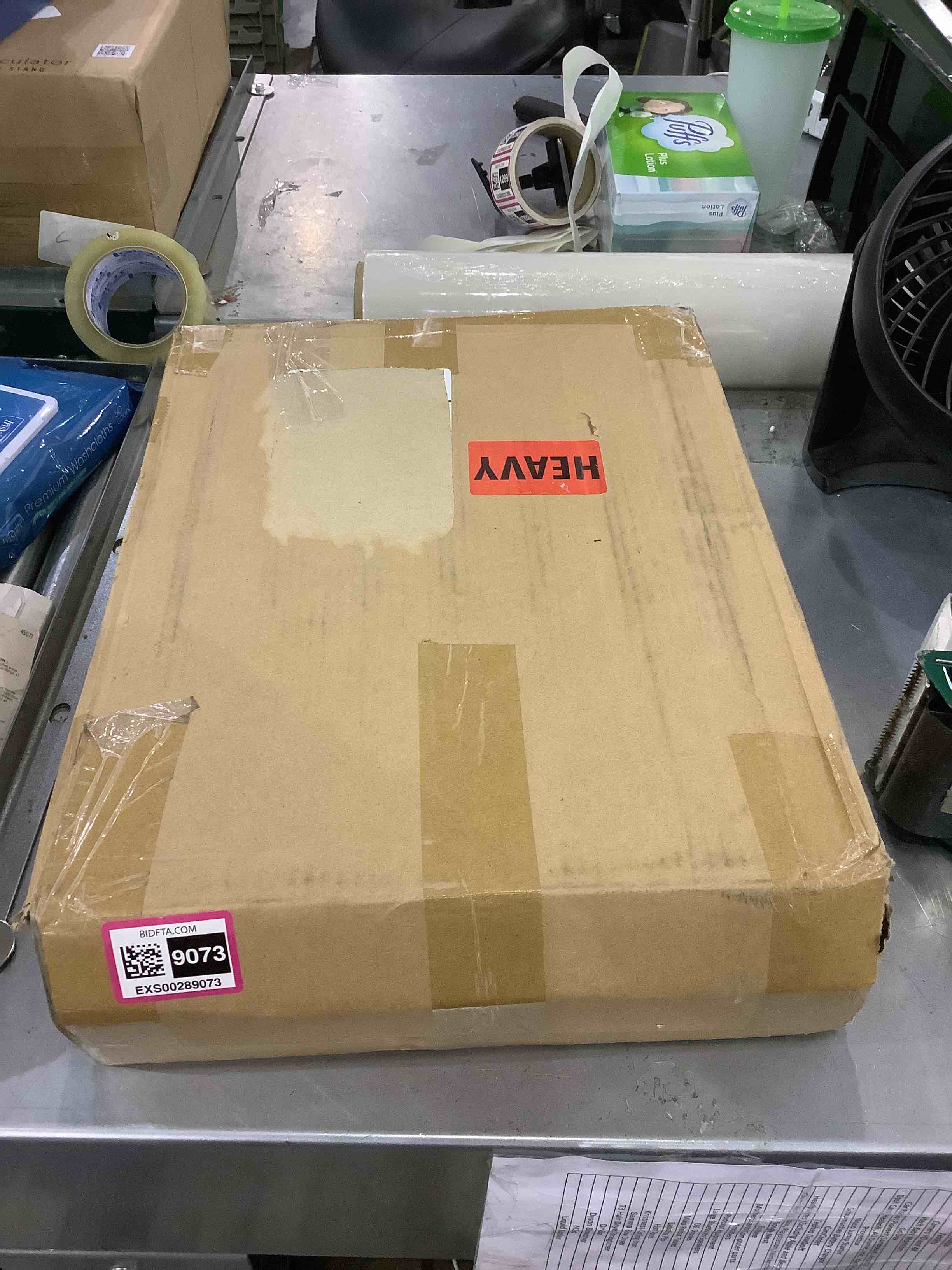 https://s3.amazonaws.com/lotting-images-prod/bidfta/EXS00289073_1687346518025.jpeg