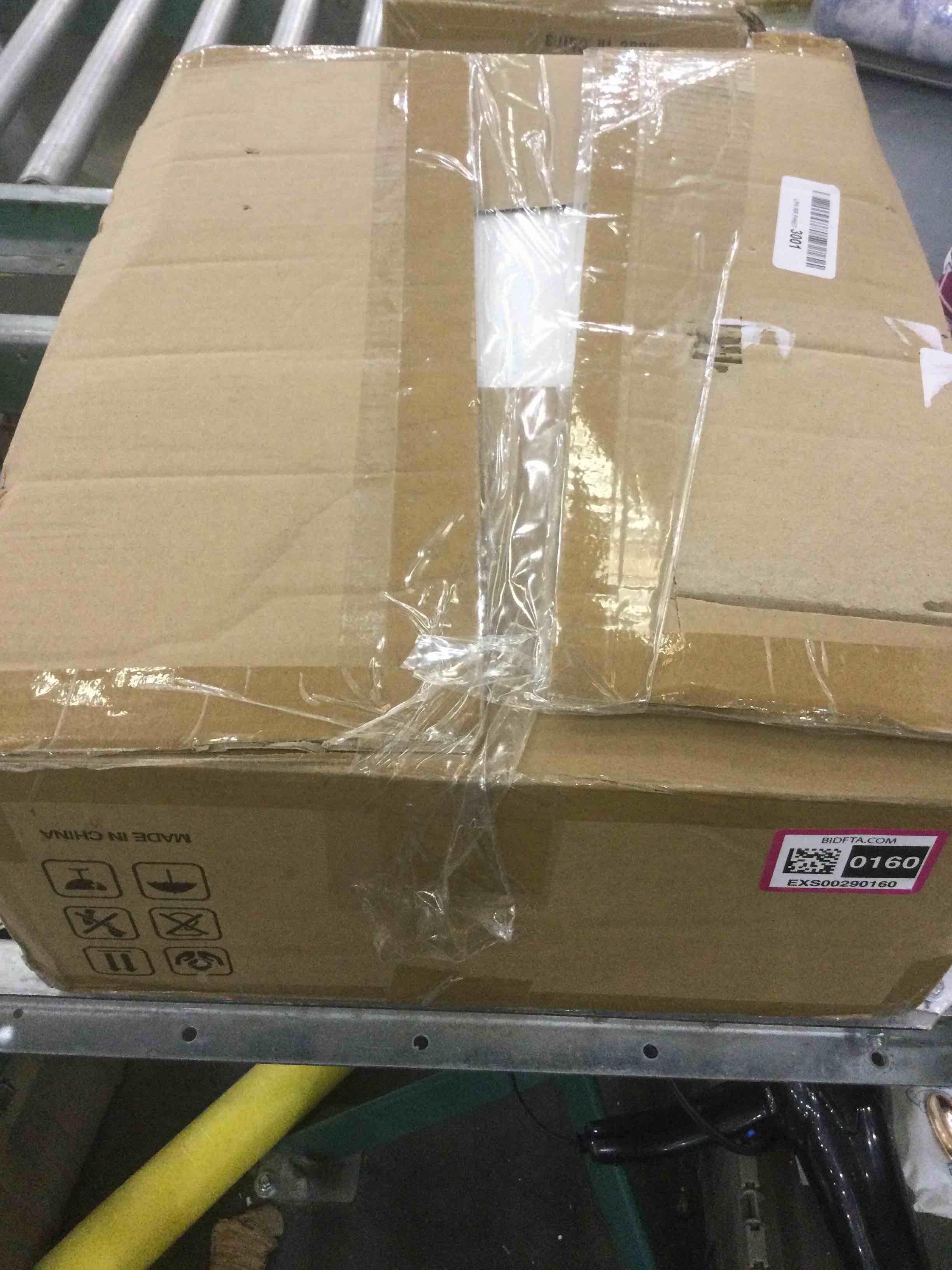 MOUNTUP Triple Monitor Mount, 3 Monitor Stand Desk Mount for Three Max 32 Inch Computer Screens, Support 2.2-30.9lbs, Gas Spring Triple Monitor Arm Holder, VESA Bracket with Clamp/Grommet Base, White