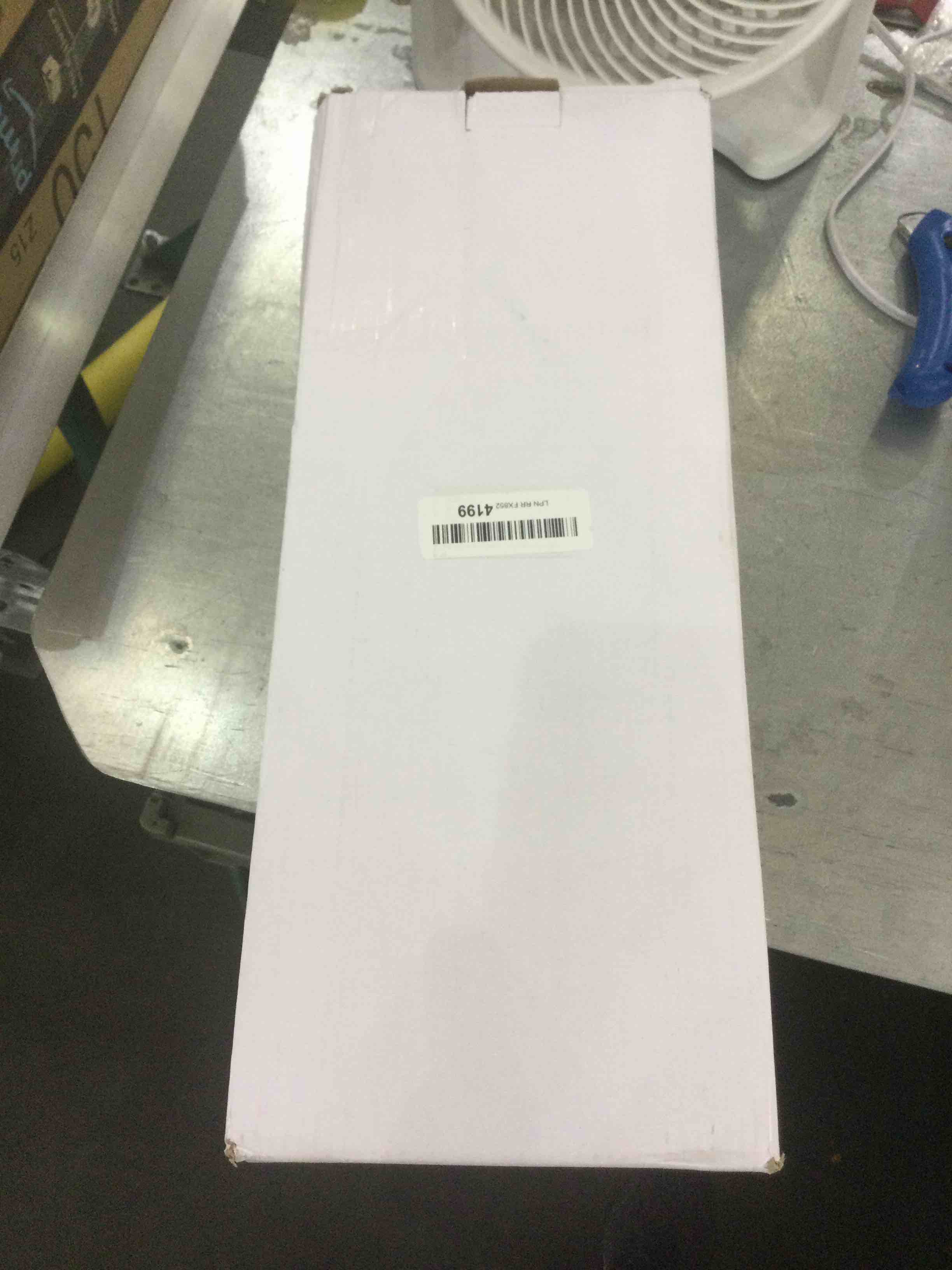 https://s3.amazonaws.com/lotting-images-prod/bidfta/EXS00290165_1686764171406.jpeg