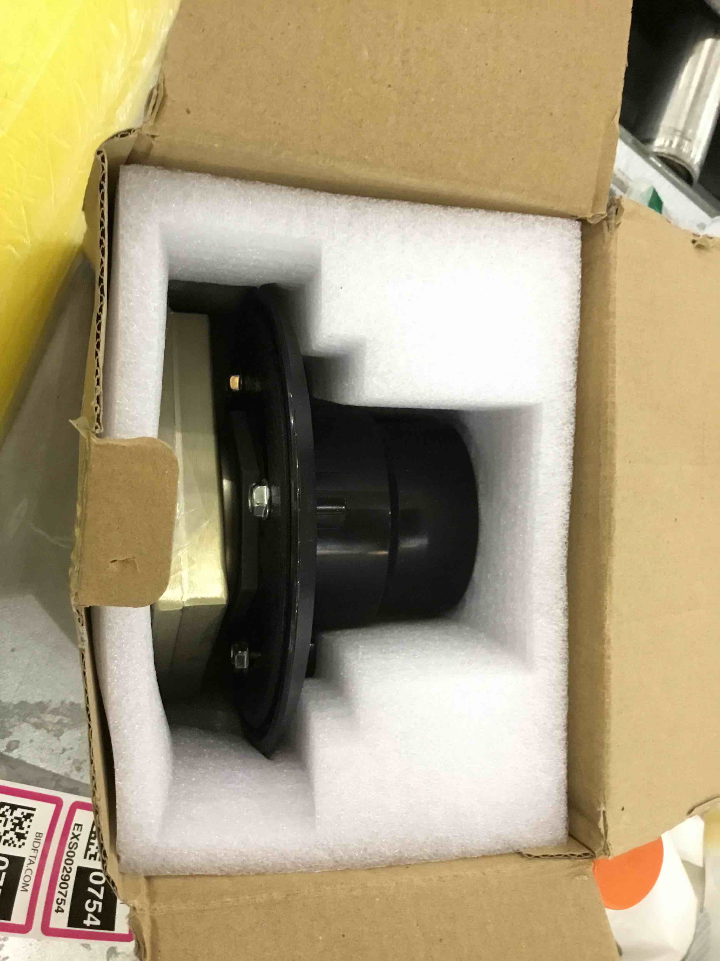 https://s3.amazonaws.com/lotting-images-prod/bidfta/EXS00290750_1686749132301.jpeg