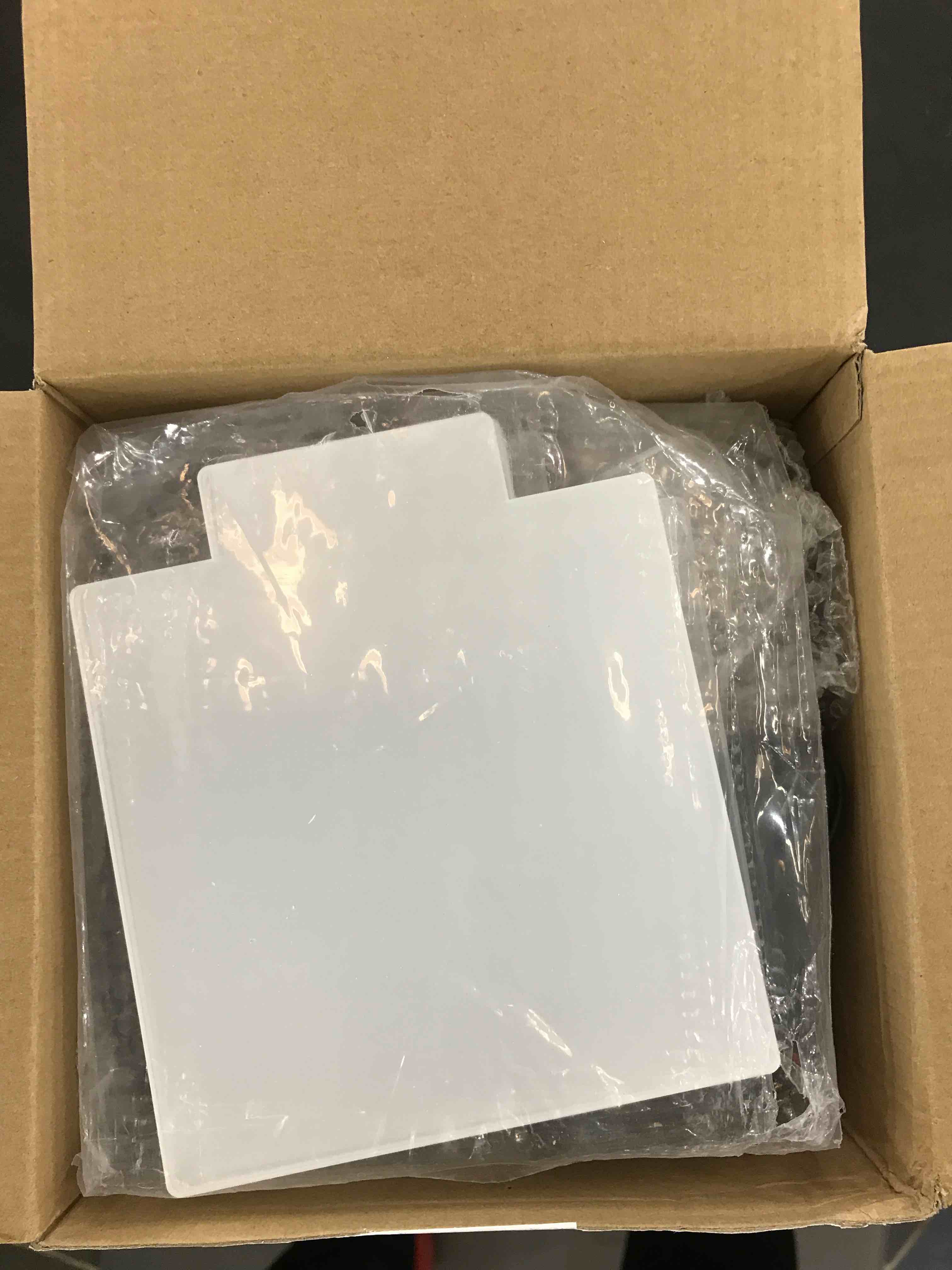https://s3.amazonaws.com/lotting-images-prod/bidfta/EXS00291091_1686762373076.jpeg