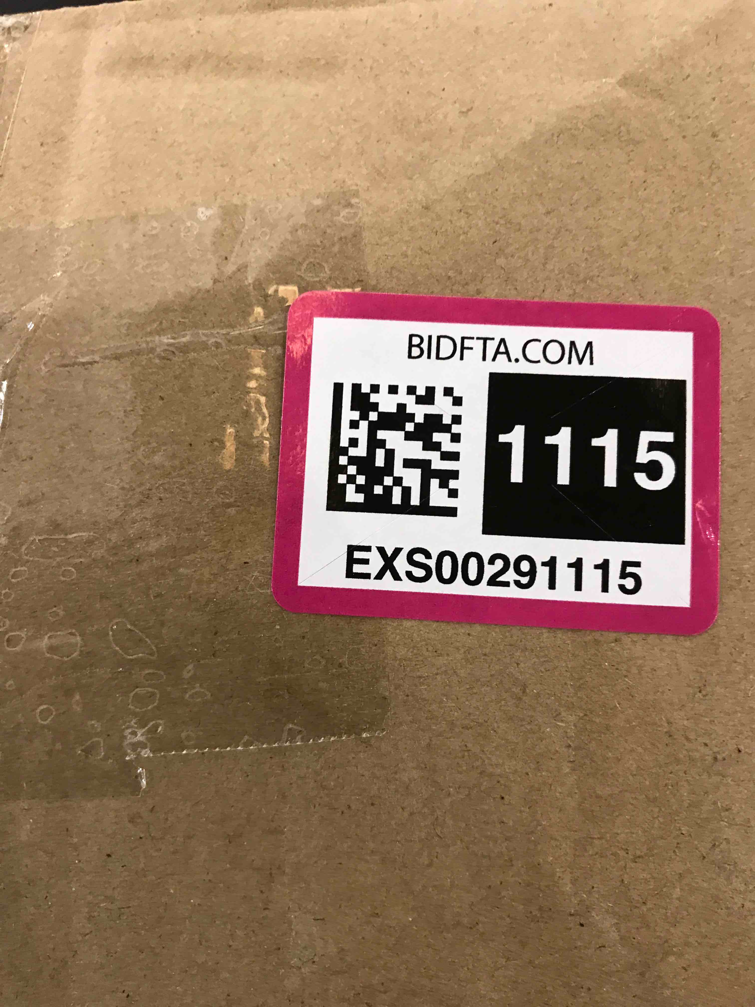 https://s3.amazonaws.com/lotting-images-prod/bidfta/EXS00291115_1686766931808.jpeg