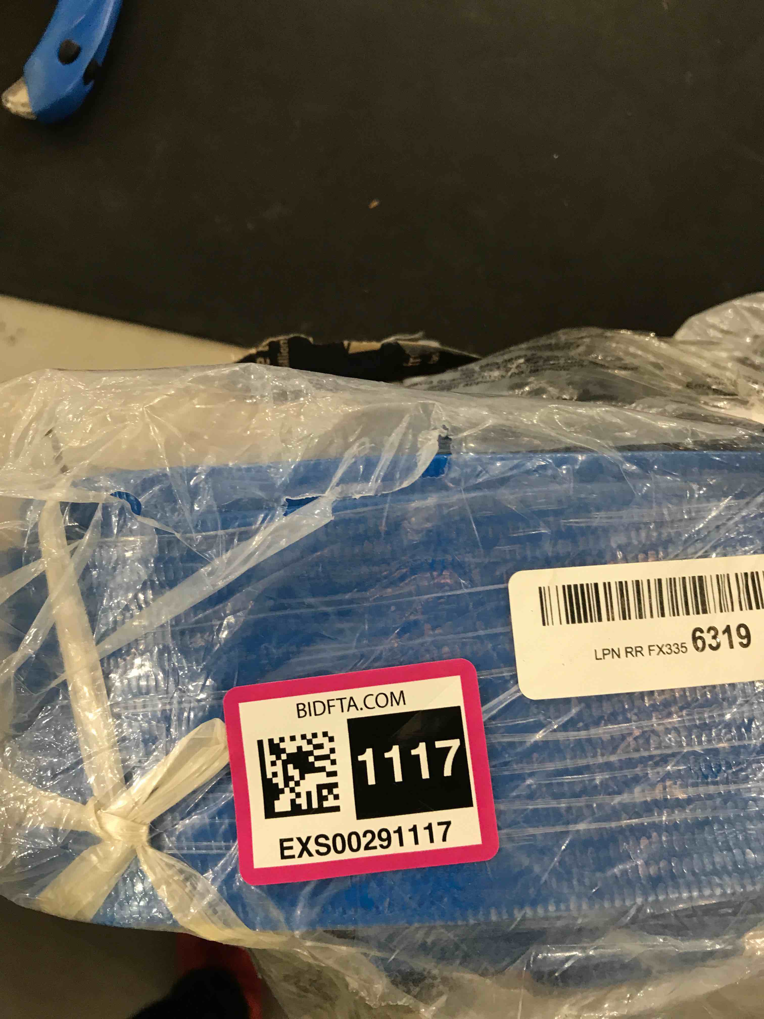 https://s3.amazonaws.com/lotting-images-prod/bidfta/EXS00291117_1686767868639.jpeg