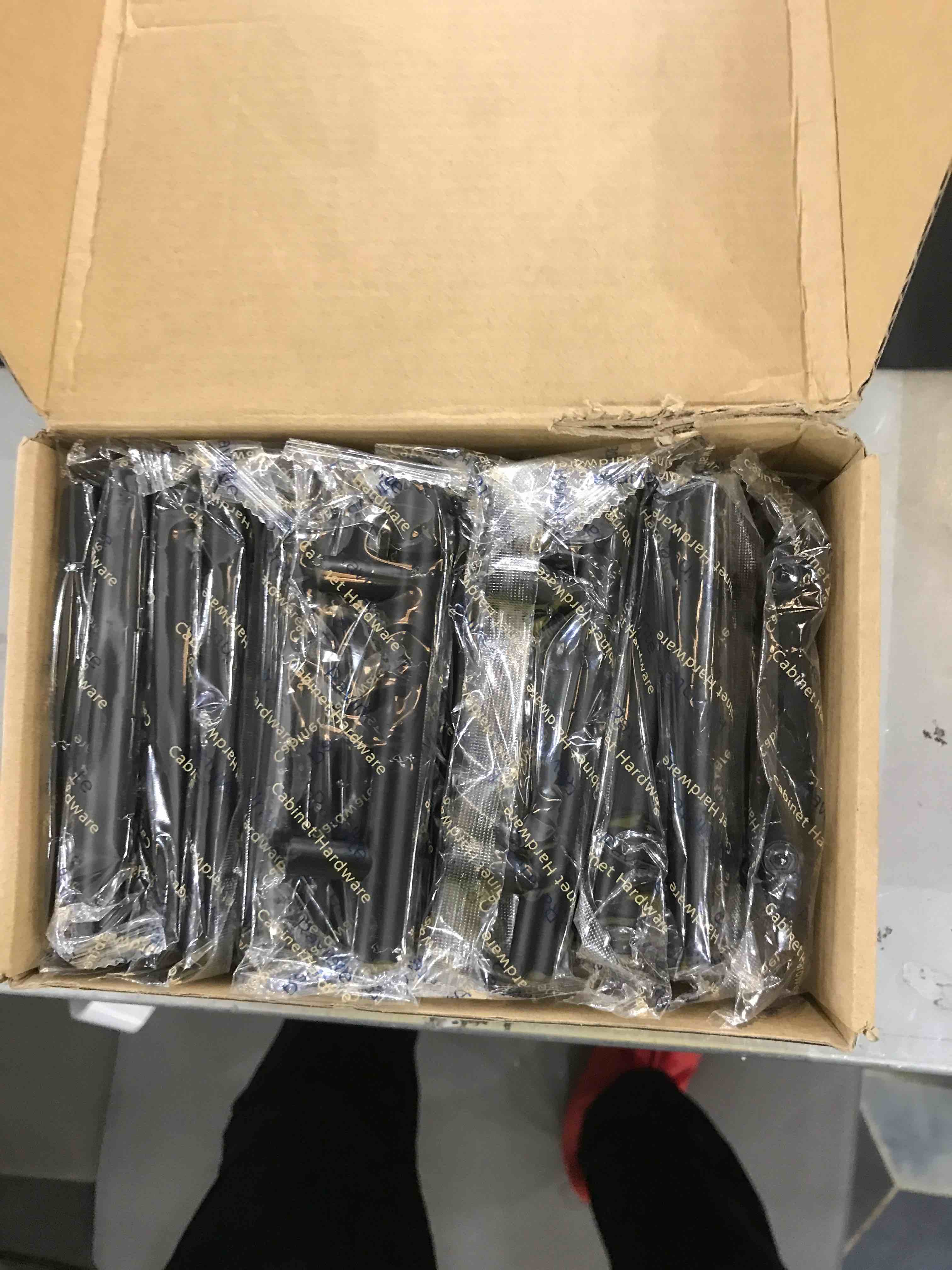 https://s3.amazonaws.com/lotting-images-prod/bidfta/EXS00291122_1686768241994.jpeg