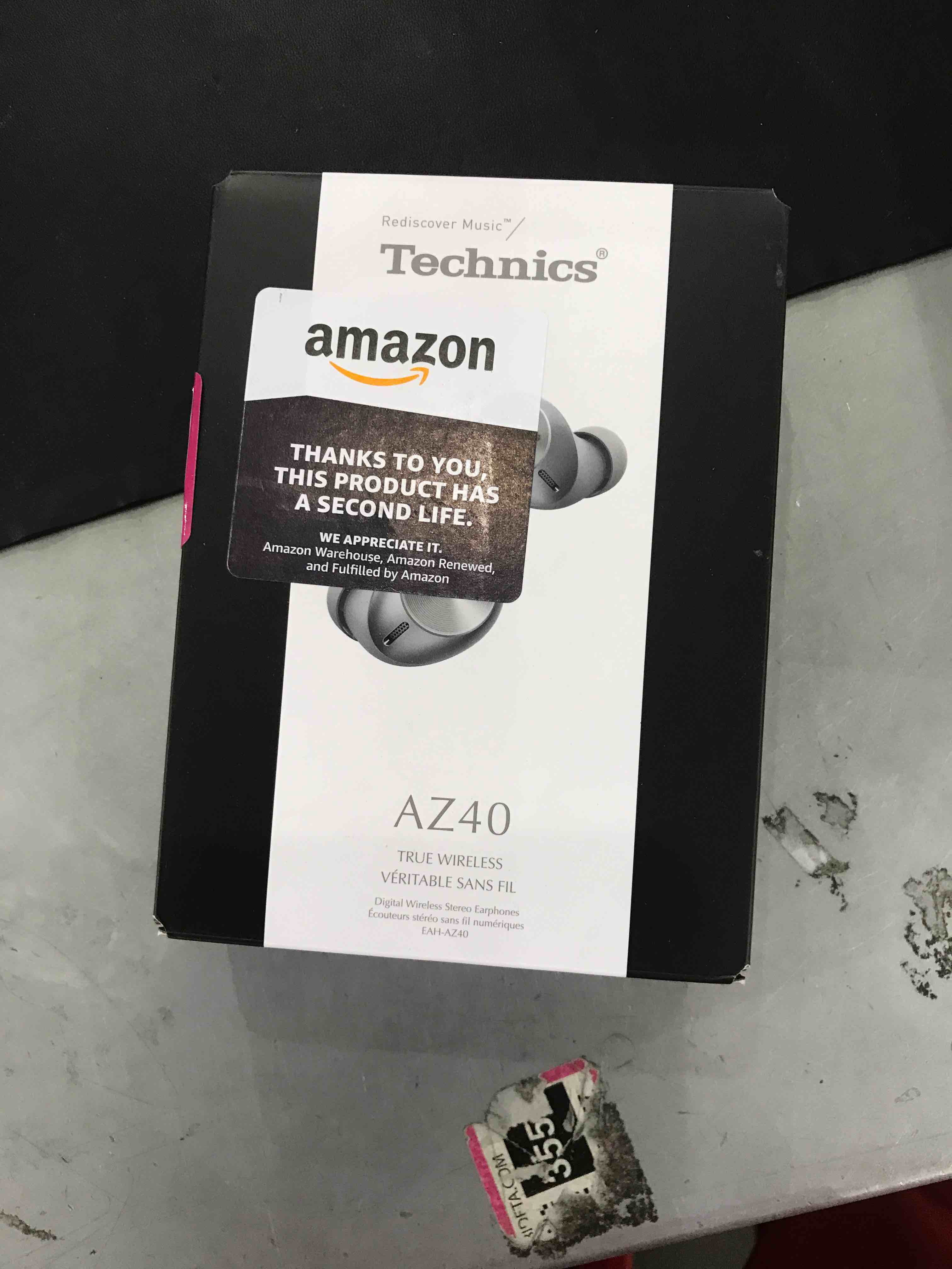 https://s3.amazonaws.com/lotting-images-prod/bidfta/EXS00291666_1688124617702.jpeg