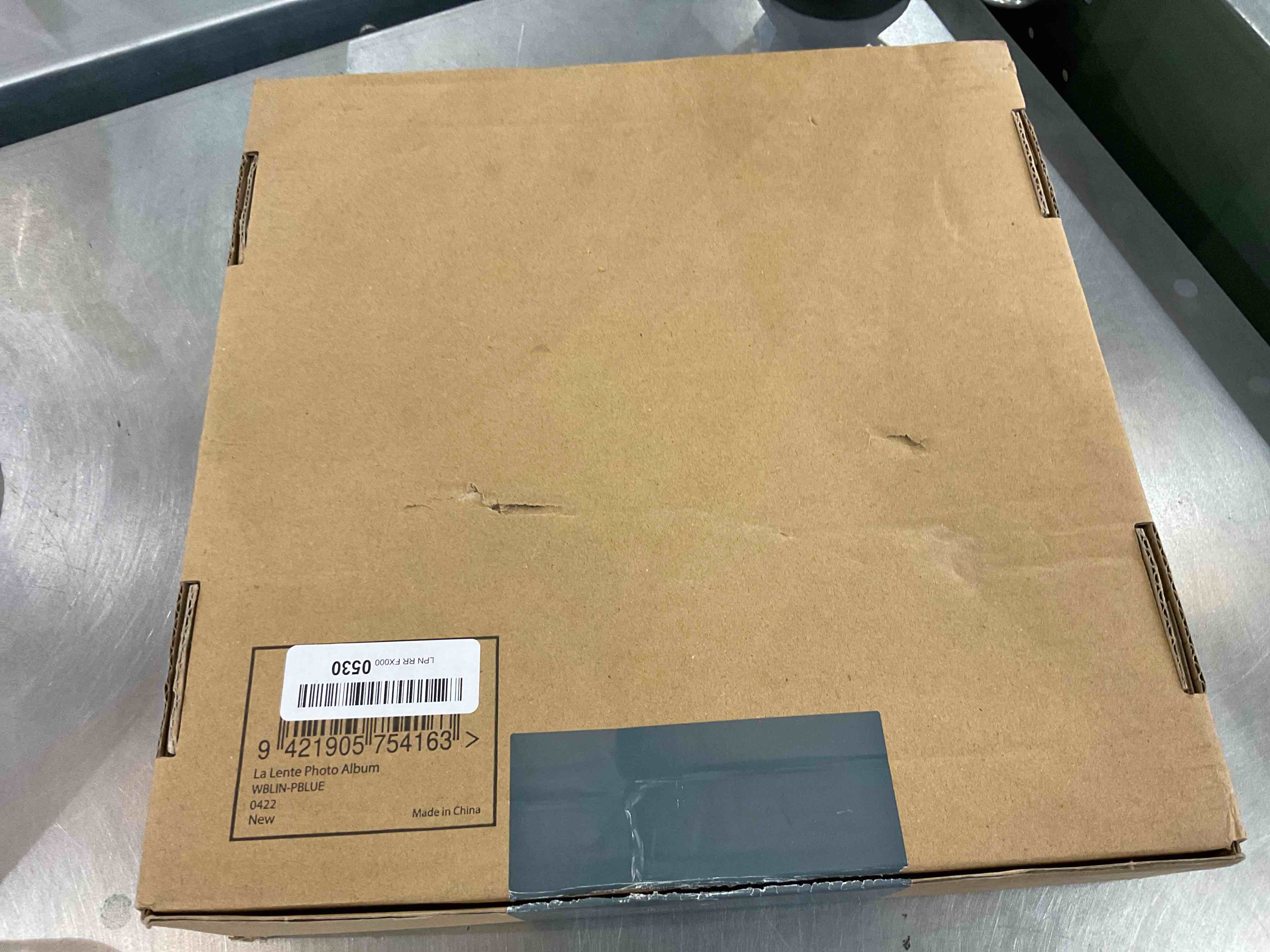 https://s3.amazonaws.com/lotting-images-prod/bidfta/EXS00292328_1686767718271.jpeg