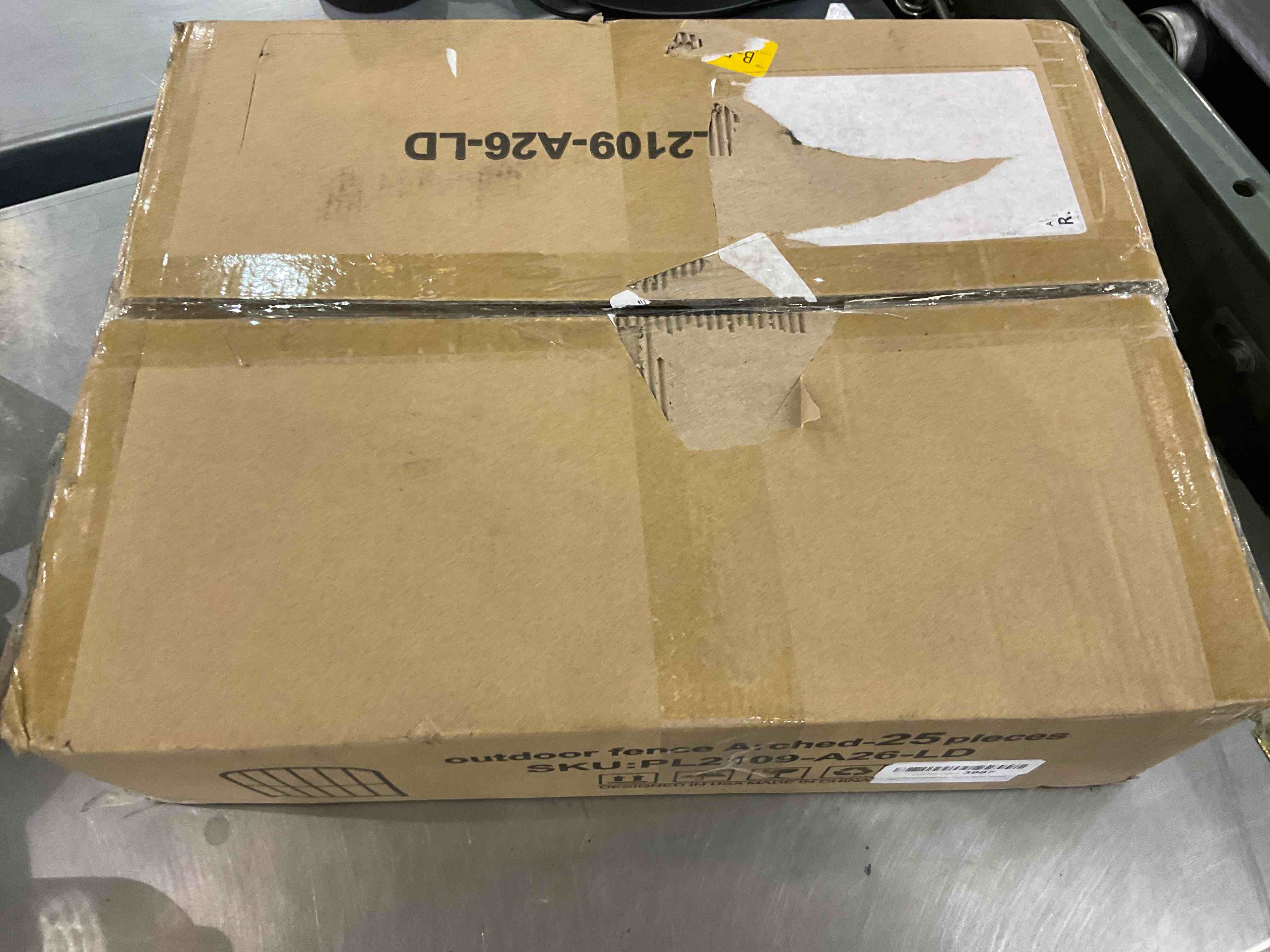 https://s3.amazonaws.com/lotting-images-prod/bidfta/EXS00292429_1686842635479.jpeg