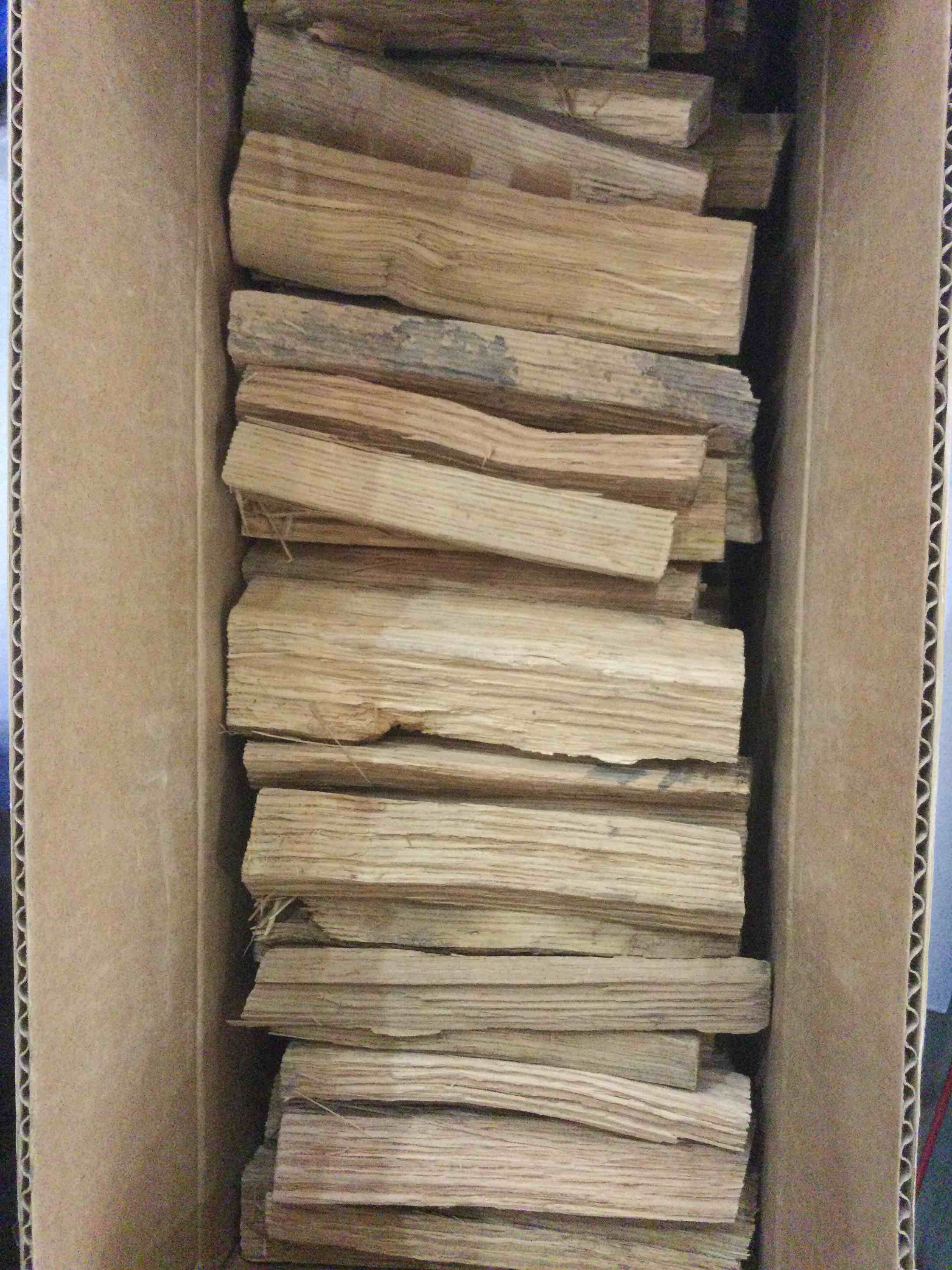 Old Potters Kiln Dried ~6 x 0.5-1.5 Inch Mini Pizza Oven Cooking Logs, Wood Logs for Grills and Smokers, Oak~ 12 lbs, (790 Cubic Inches)