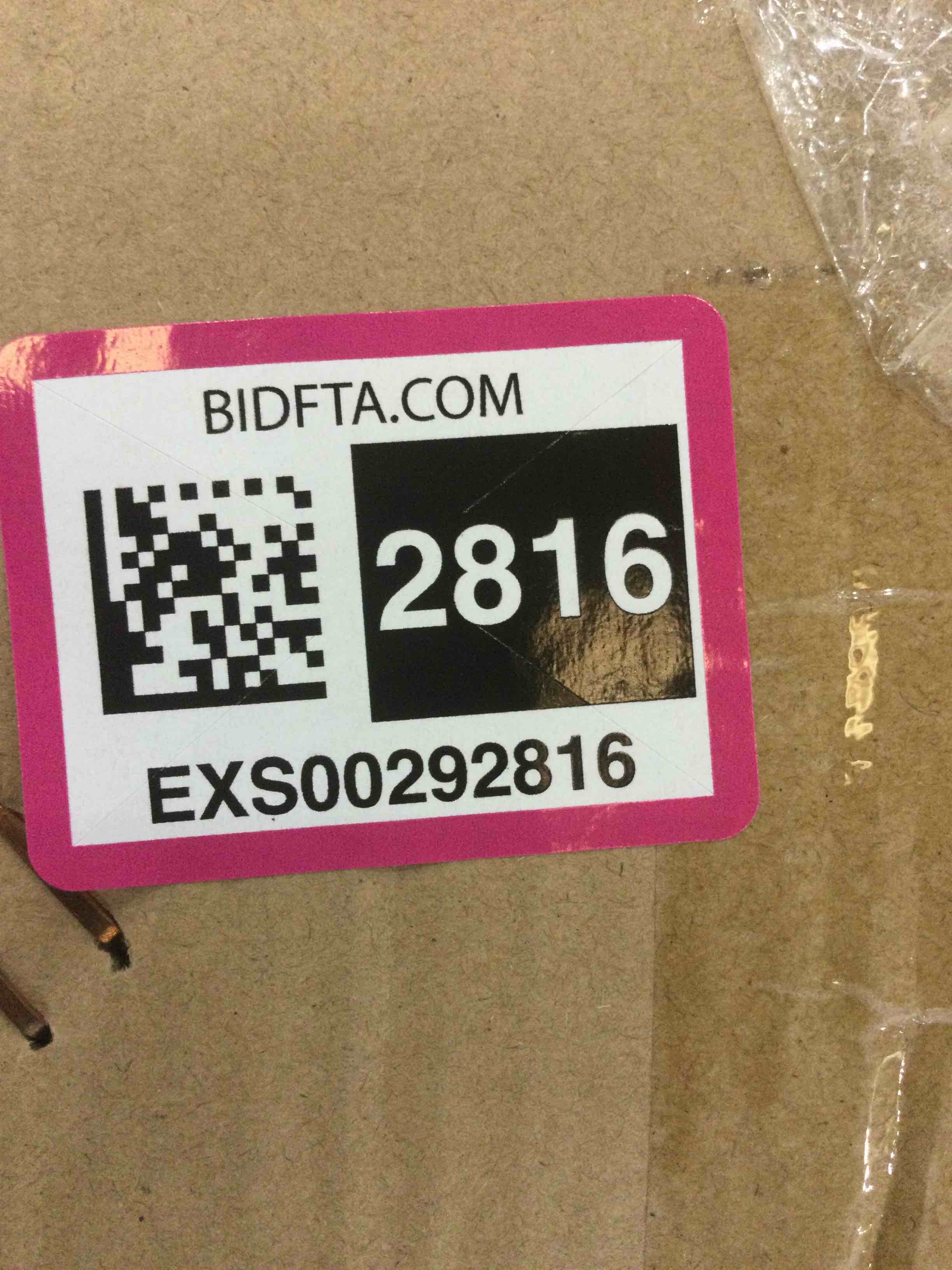 https://s3.amazonaws.com/lotting-images-prod/bidfta/EXS00292816_1686833563118.jpeg