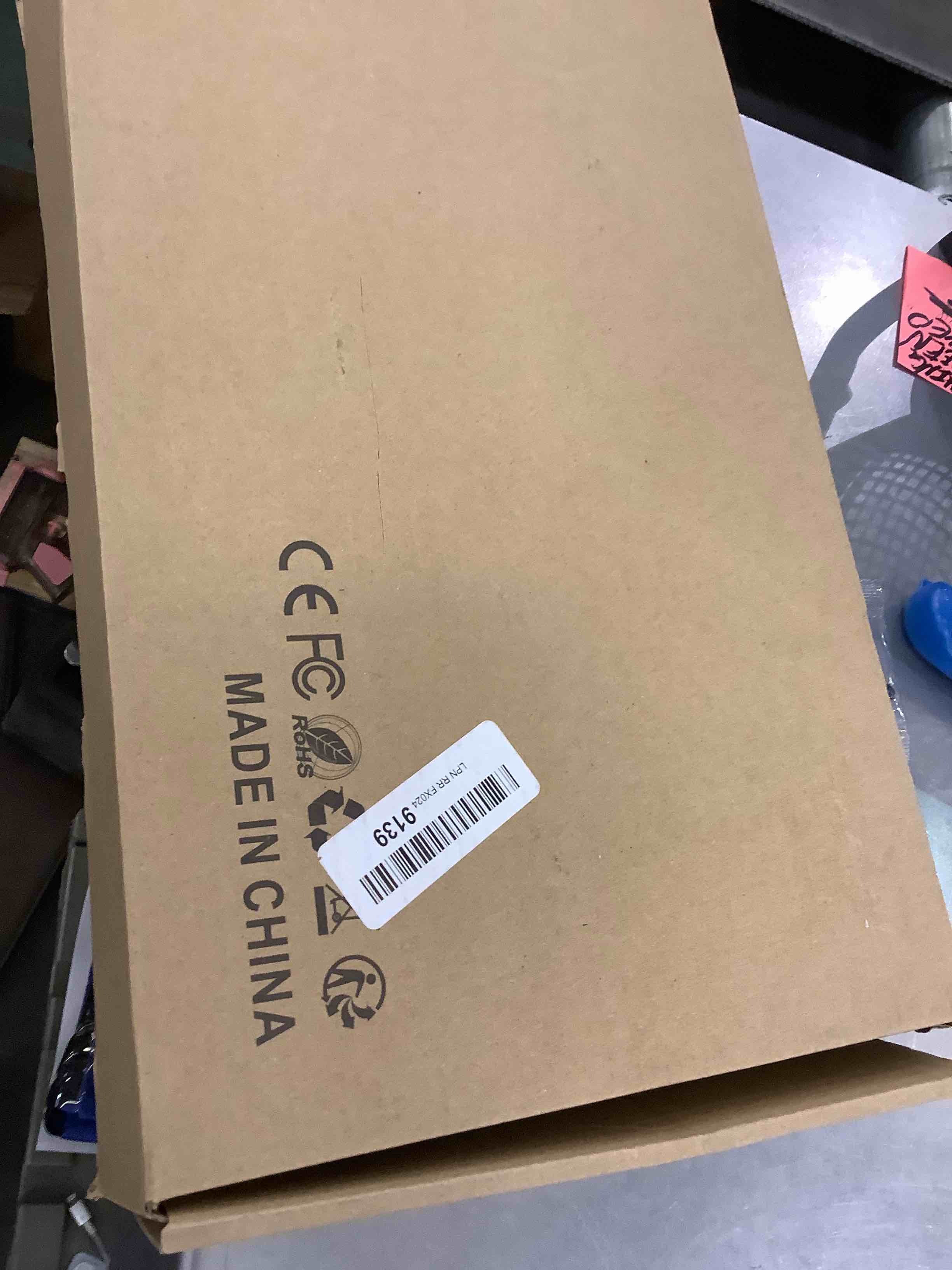 https://s3.amazonaws.com/lotting-images-prod/bidfta/EXS00293129_1686760392338.jpeg