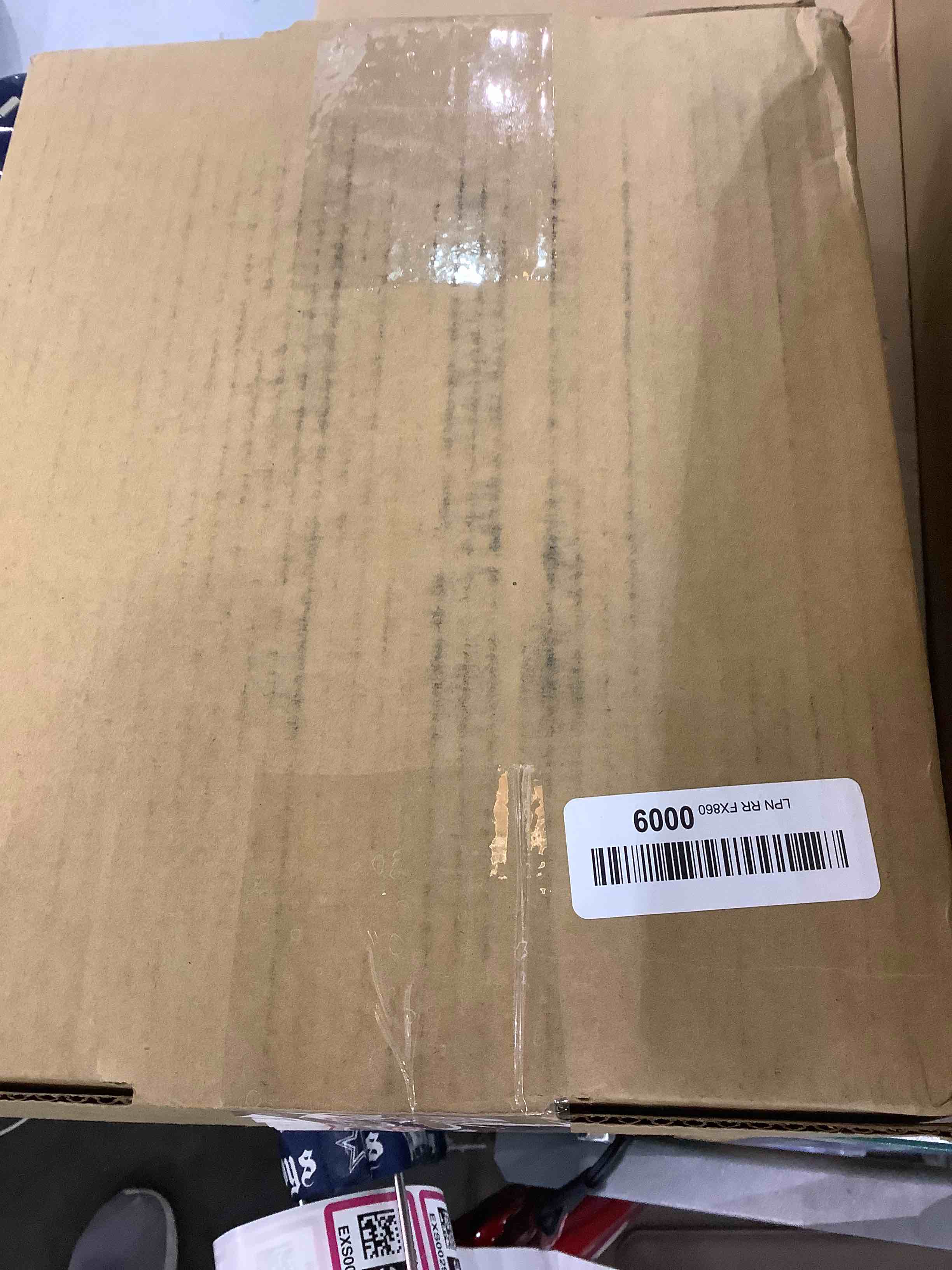 https://s3.amazonaws.com/lotting-images-prod/bidfta/EXS00293322_1686918593861.jpeg