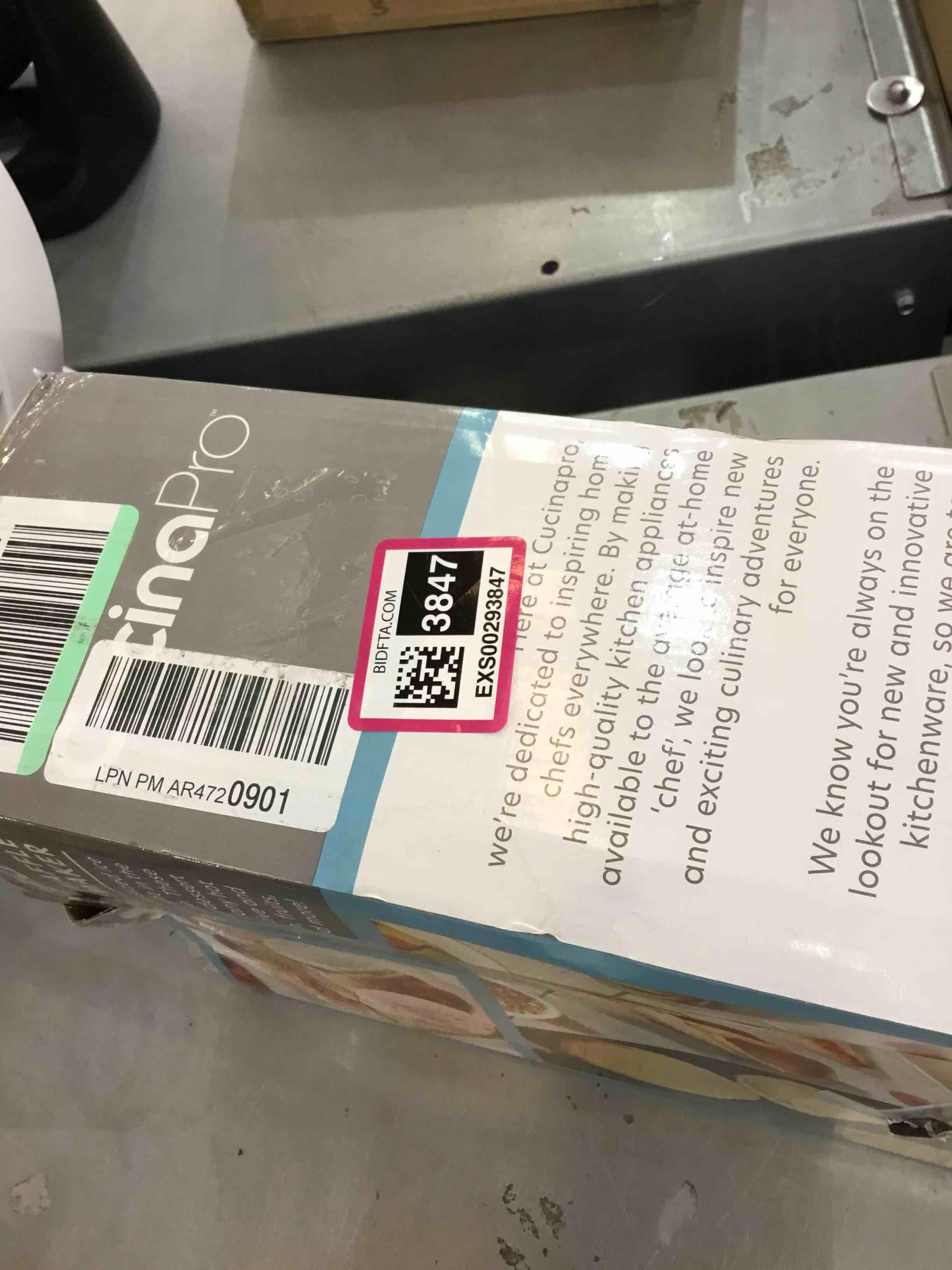 https://s3.amazonaws.com/lotting-images-prod/bidfta/EXS00293847_1689008556624.jpeg