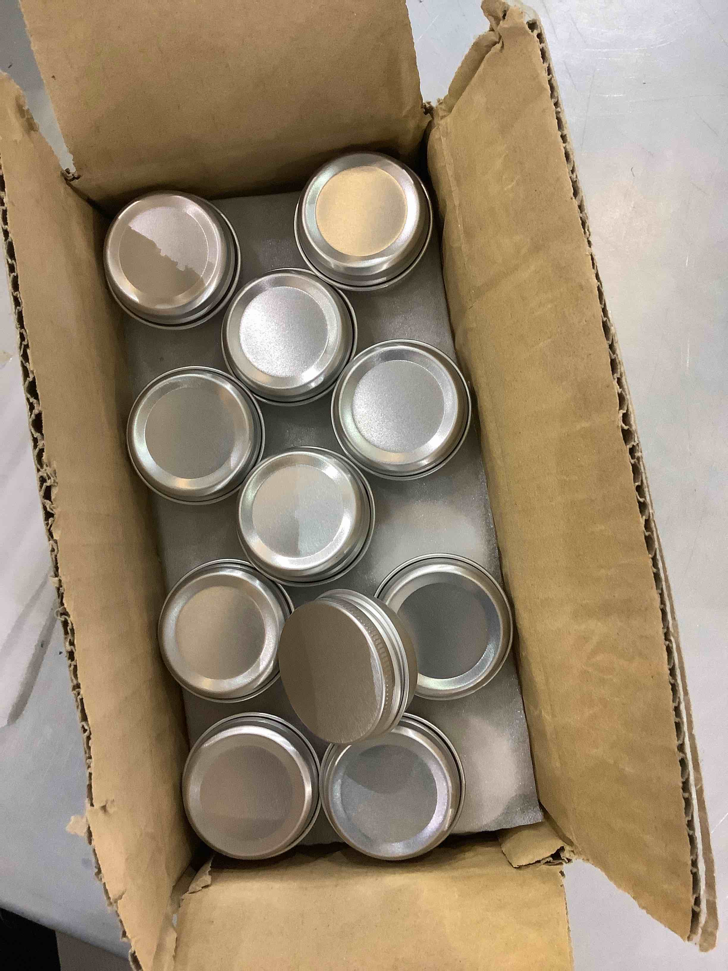 https://s3.amazonaws.com/lotting-images-prod/bidfta/EXS00294083_1686313637043.jpeg