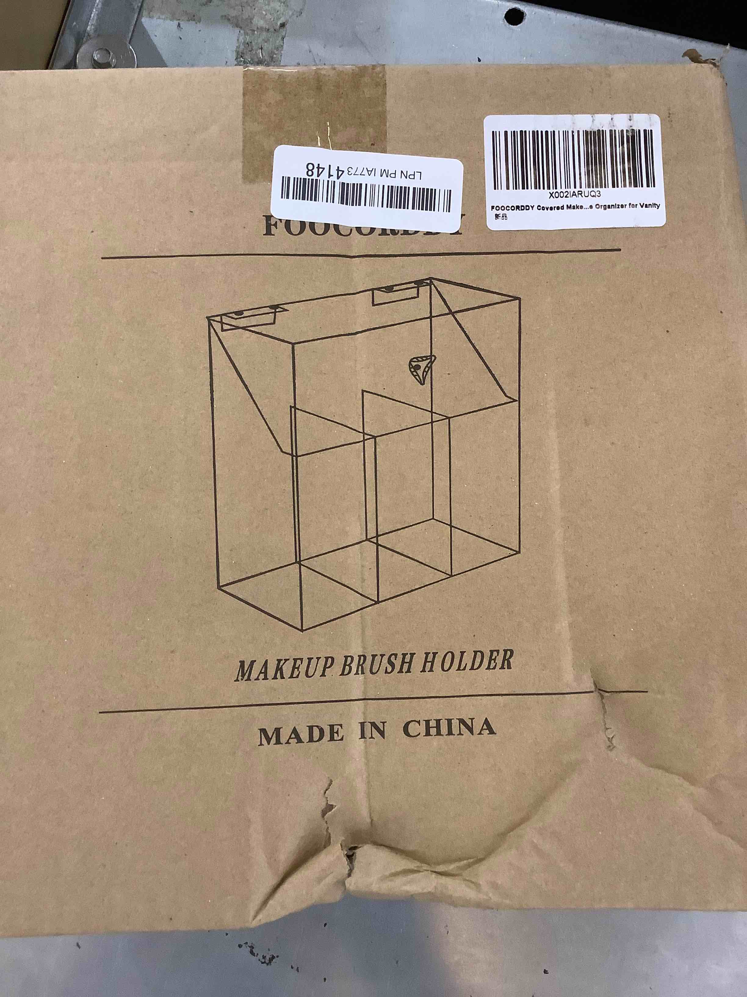 FOOCORDDY Covered Makeup Brush Holder with Dustproof Lid, Large Capacity Acrylic Clear Cosmetic Brush Storage Organizer for Vanity