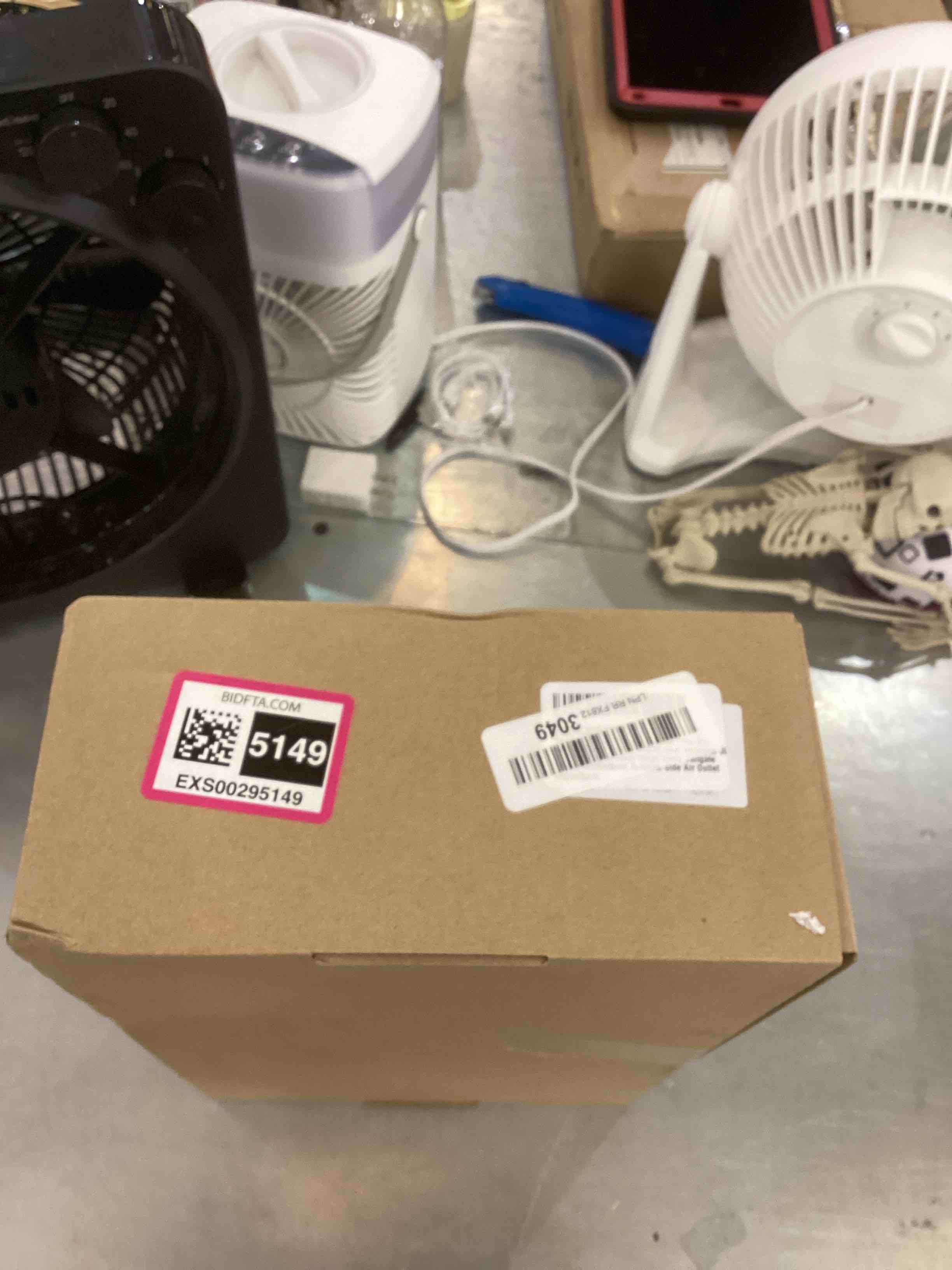 https://s3.amazonaws.com/lotting-images-prod/bidfta/EXS00295149_1686670327127.jpeg